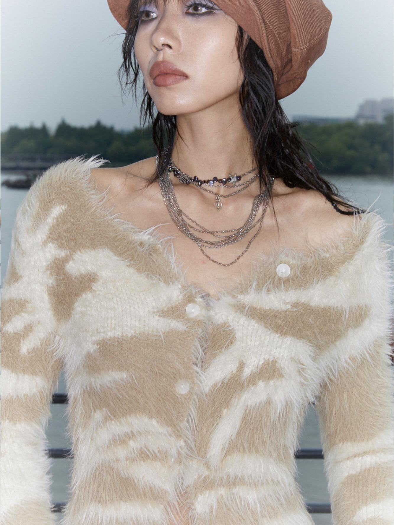 QUORRA S CHORD Mermaid Beach Knitted V-neck Long Soft Women&