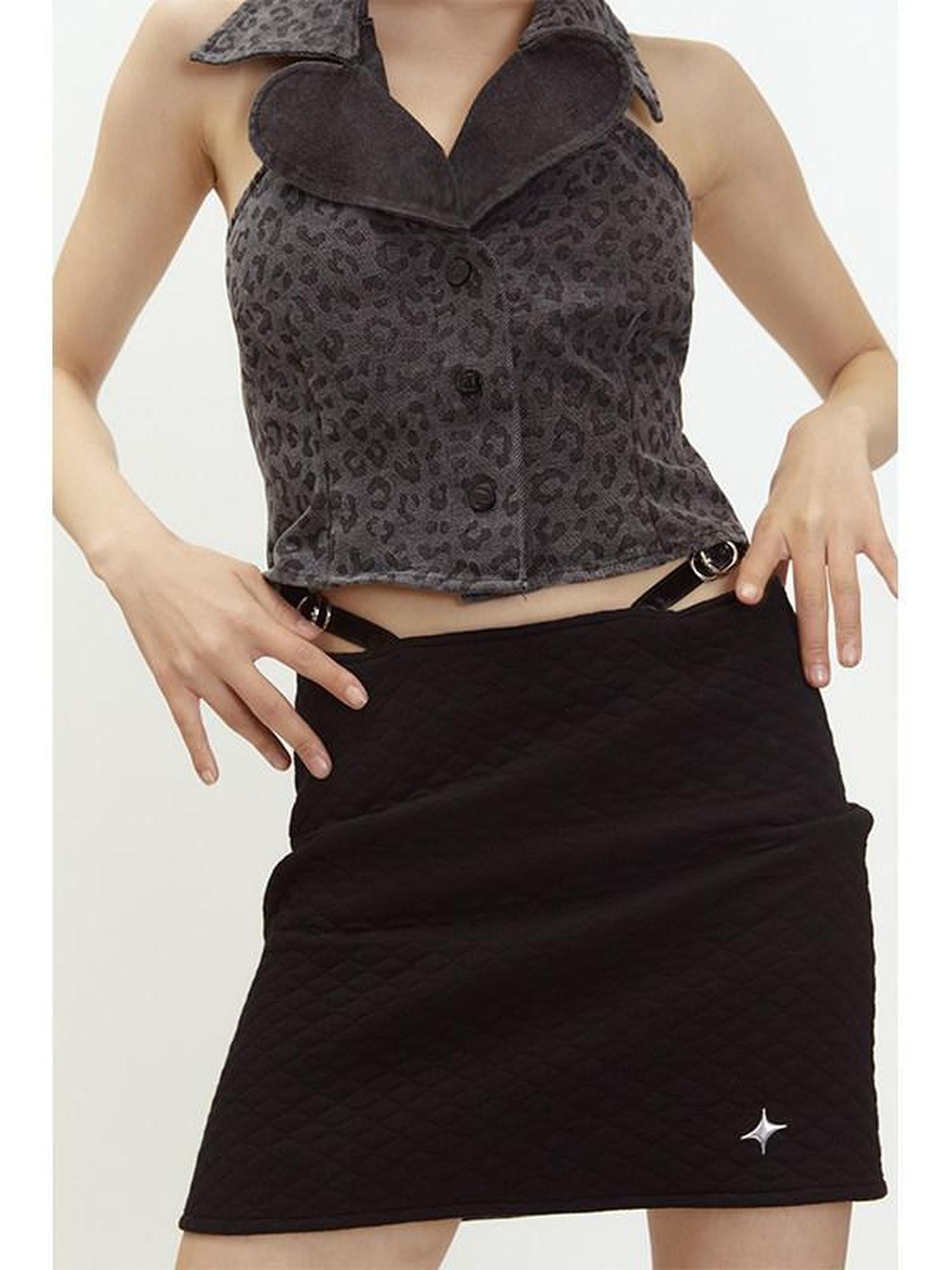 QUORRA S CHORD Metallic Foil Quilted Stitch Belt Buckle Low Rise Women&