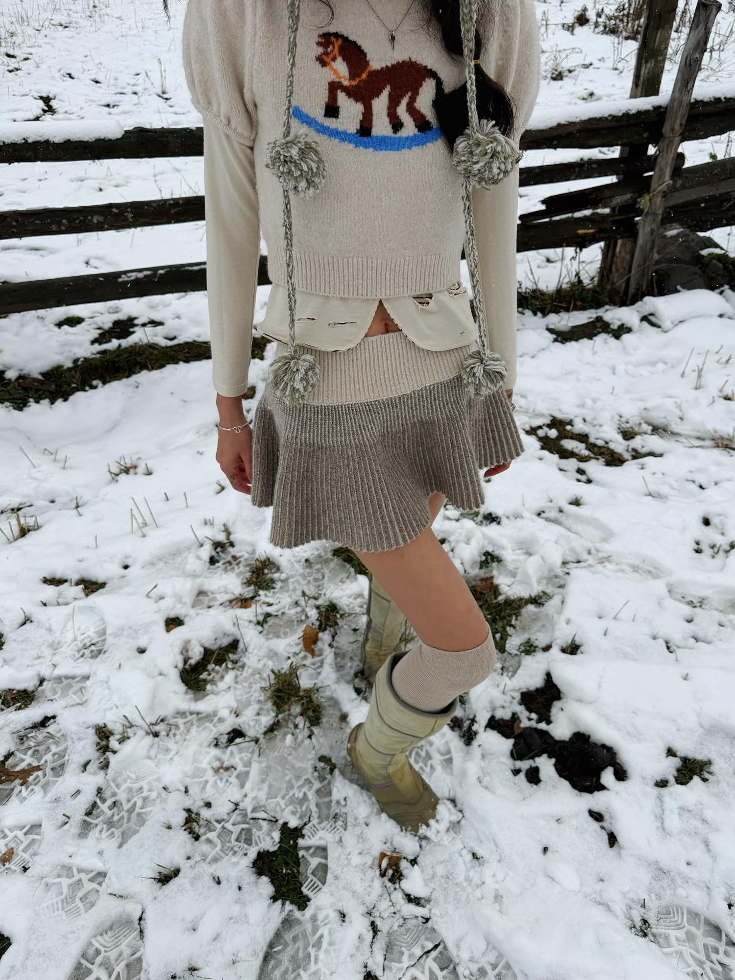 QUORRA S CHORD Milk Tea Ribbed Knit Low Waist High Stretch Flared Puff Women&