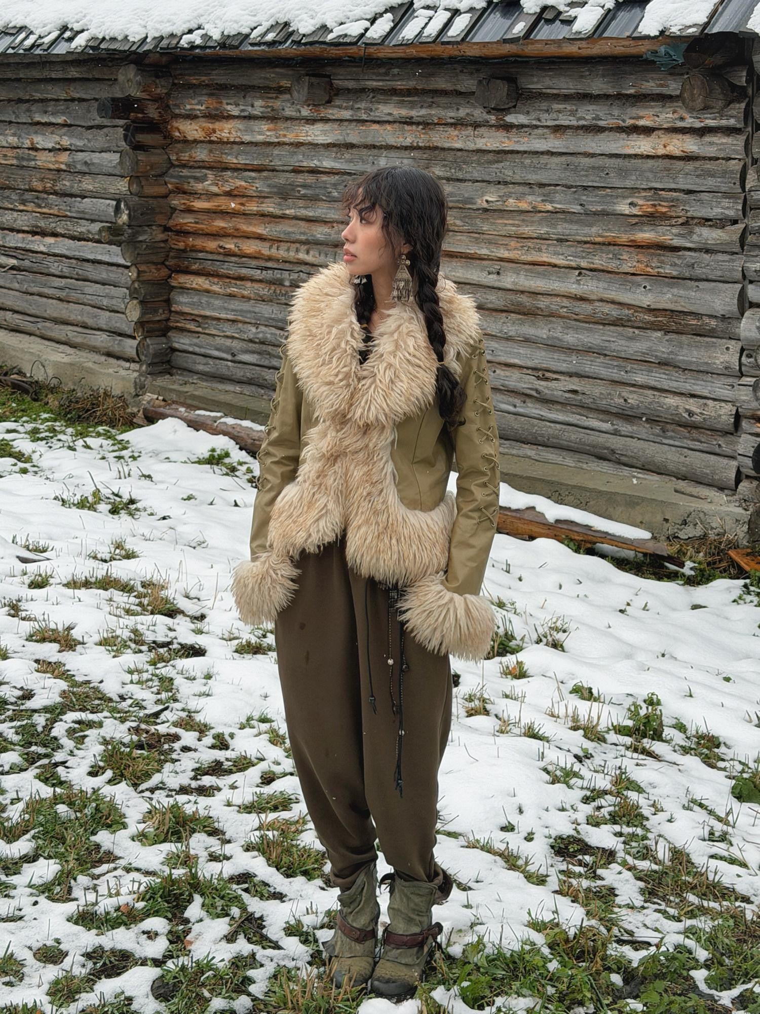 QUORRA S CHORD Olive Brown Fur Collar Cinched Waist Bell Sleeve Women&