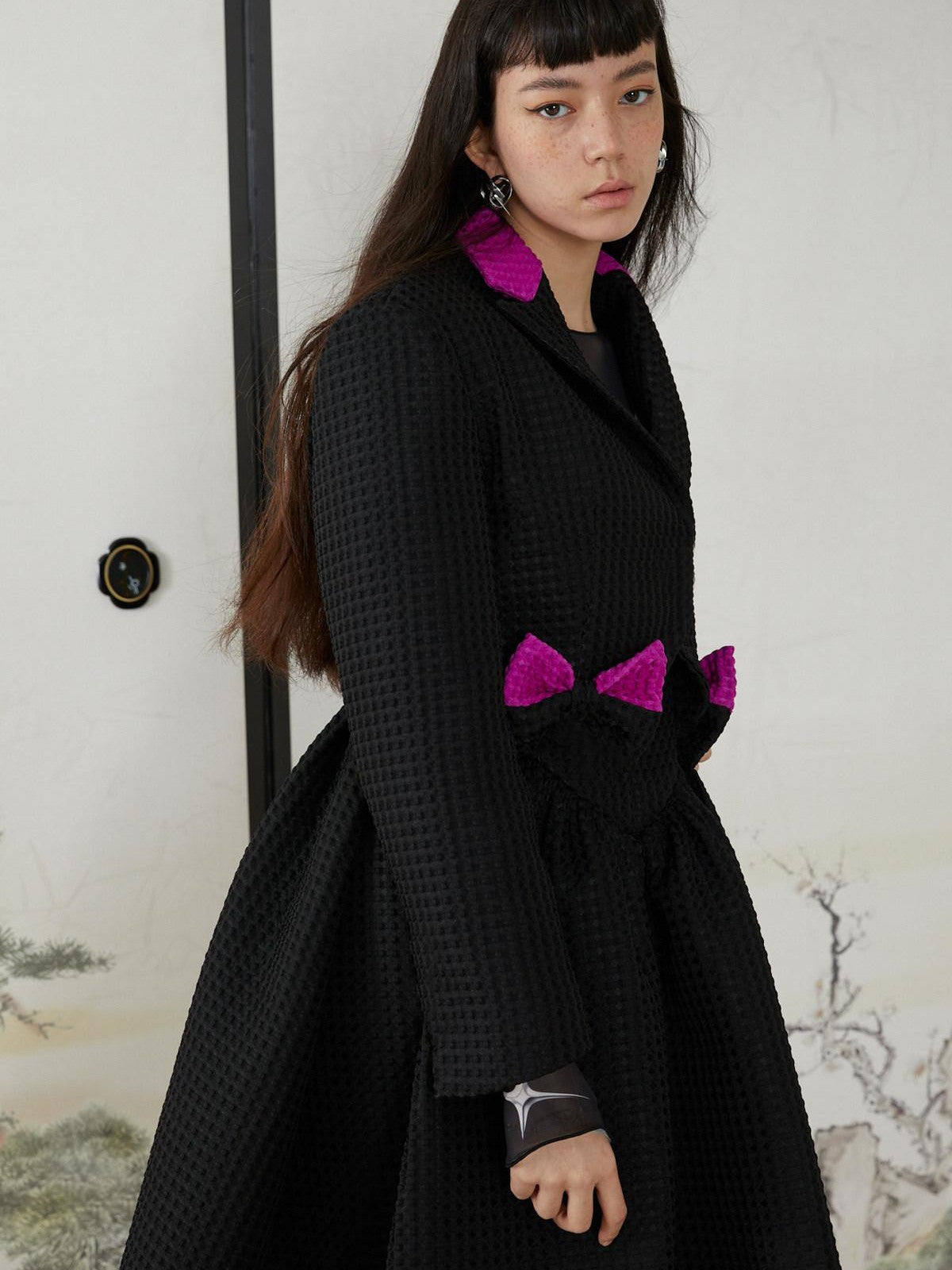 QUORRA S CHORD Peach Pink Bow Heart Cuff Cropped Women&