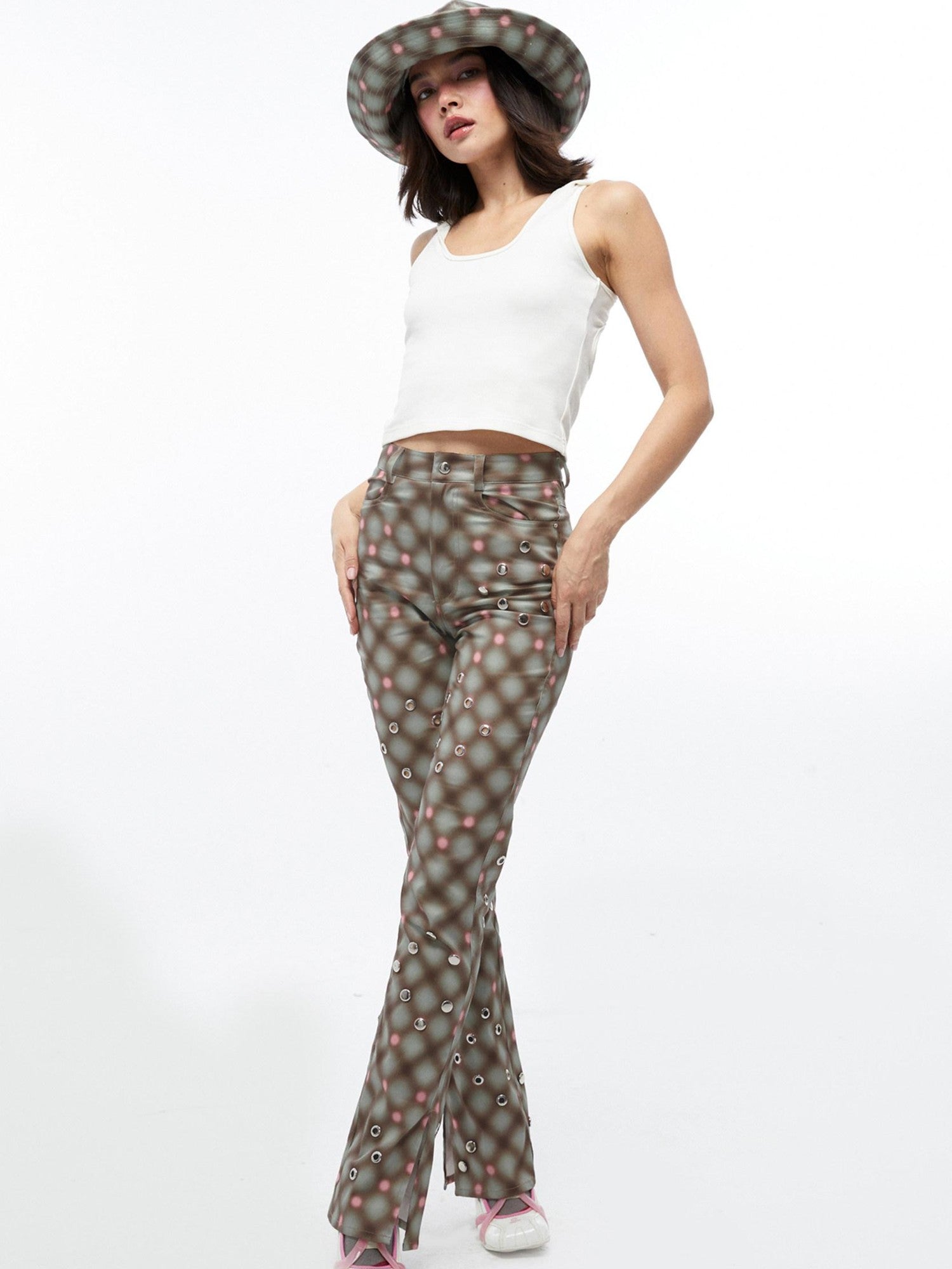 QUORRA S CHORD Plaid Rivet Eyelet Side Slit Micro Flare Women&