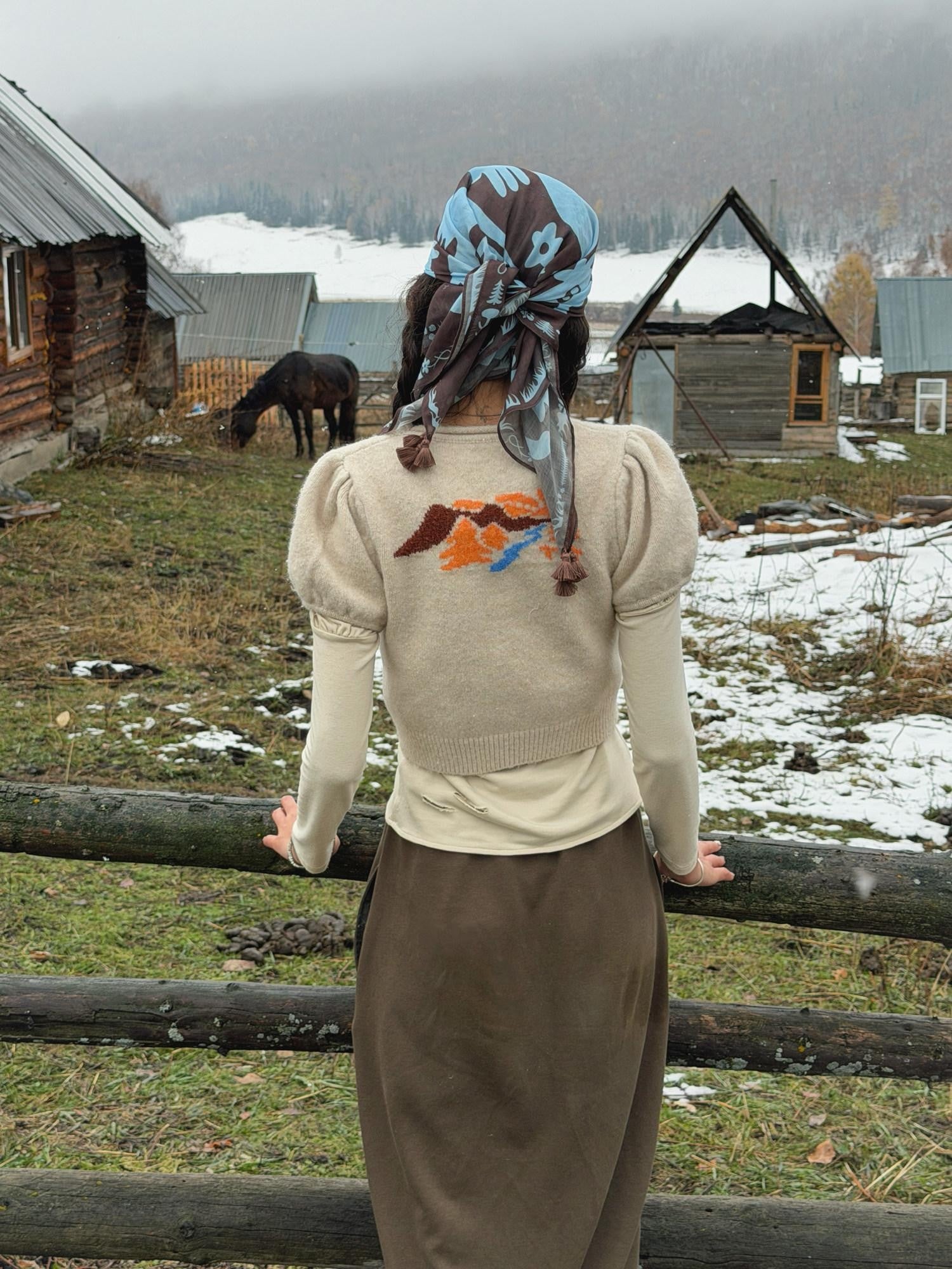 QUORRA S CHORD Prairie Pony Tassel Blue Brown Colorblock Women&