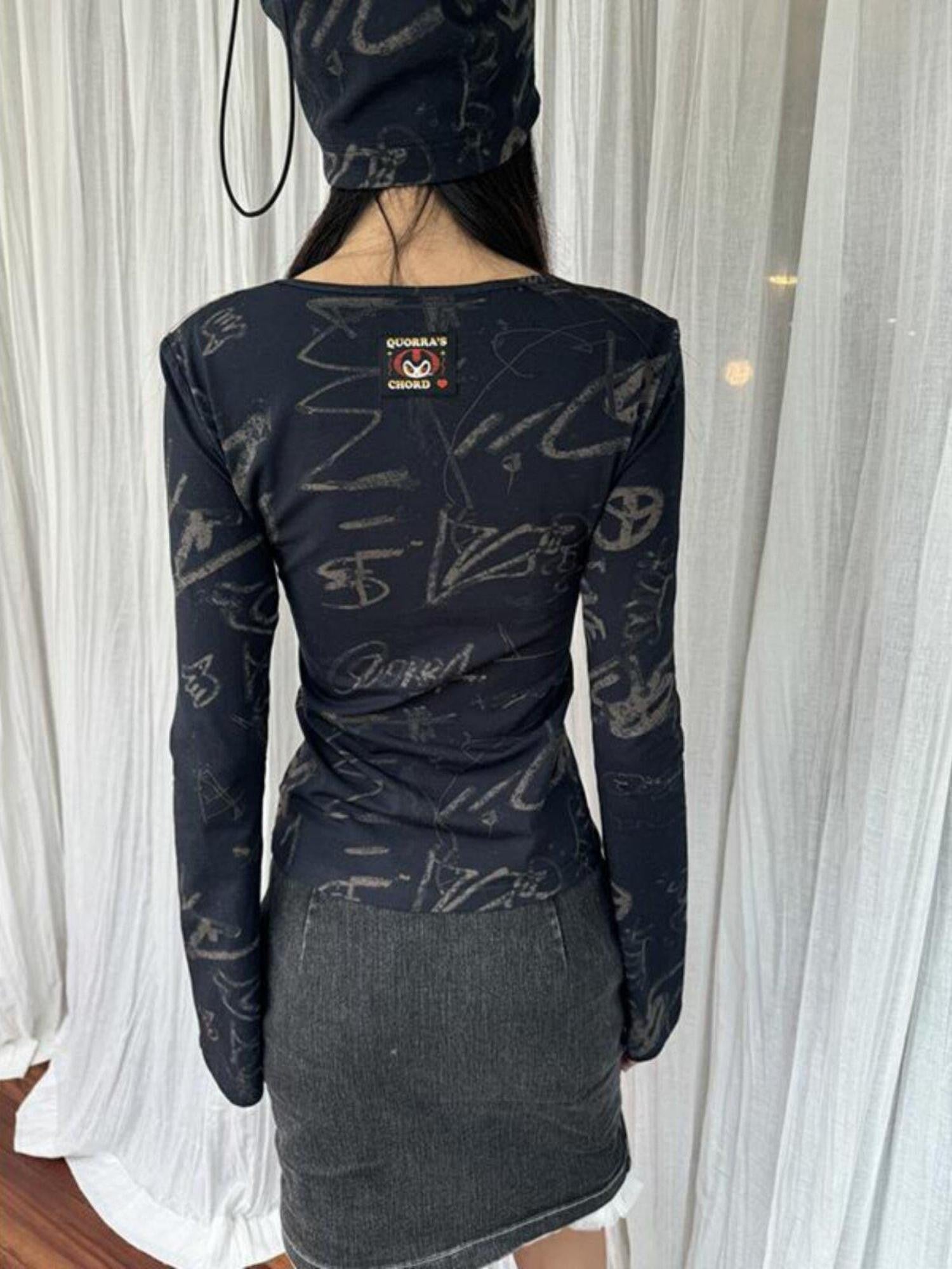 QUORRA S CHORD Punk Graffiti Zipper V-neck Bell Sleeve Long Sleeve Women&
