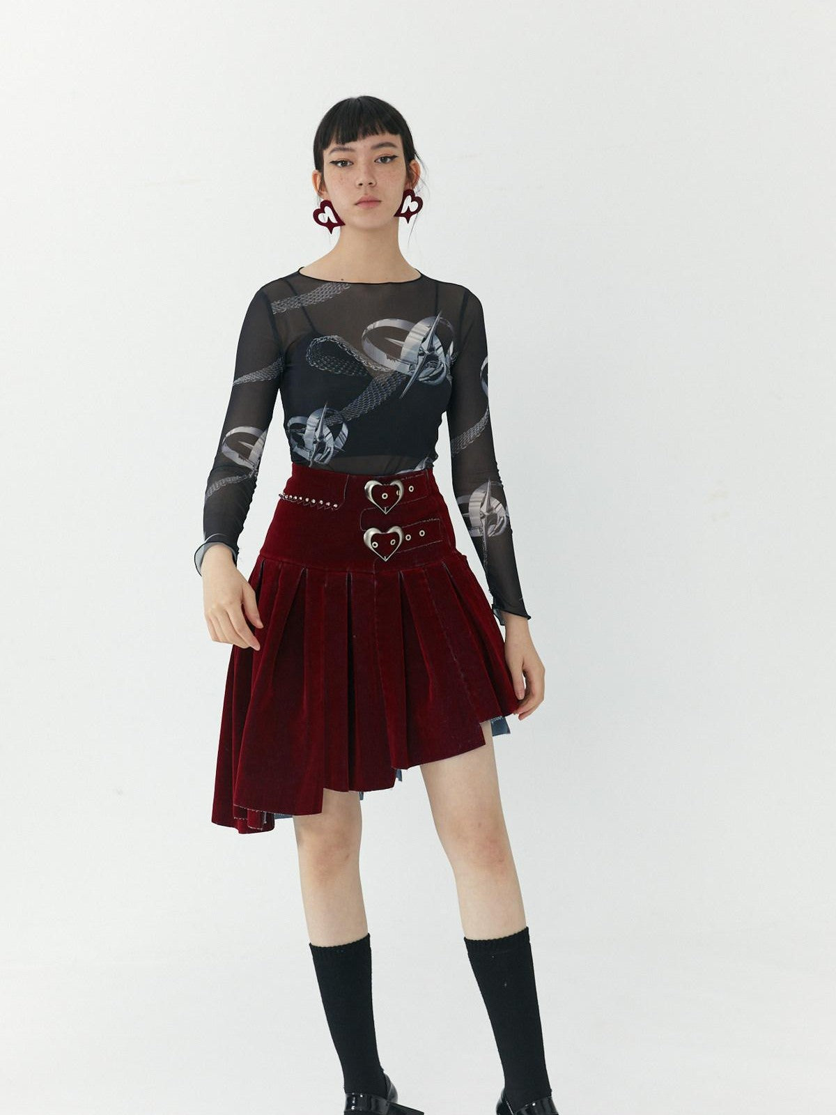 QUORRA S CHORD Red Flocked 3d Printed Heart Shaped Stud Women&