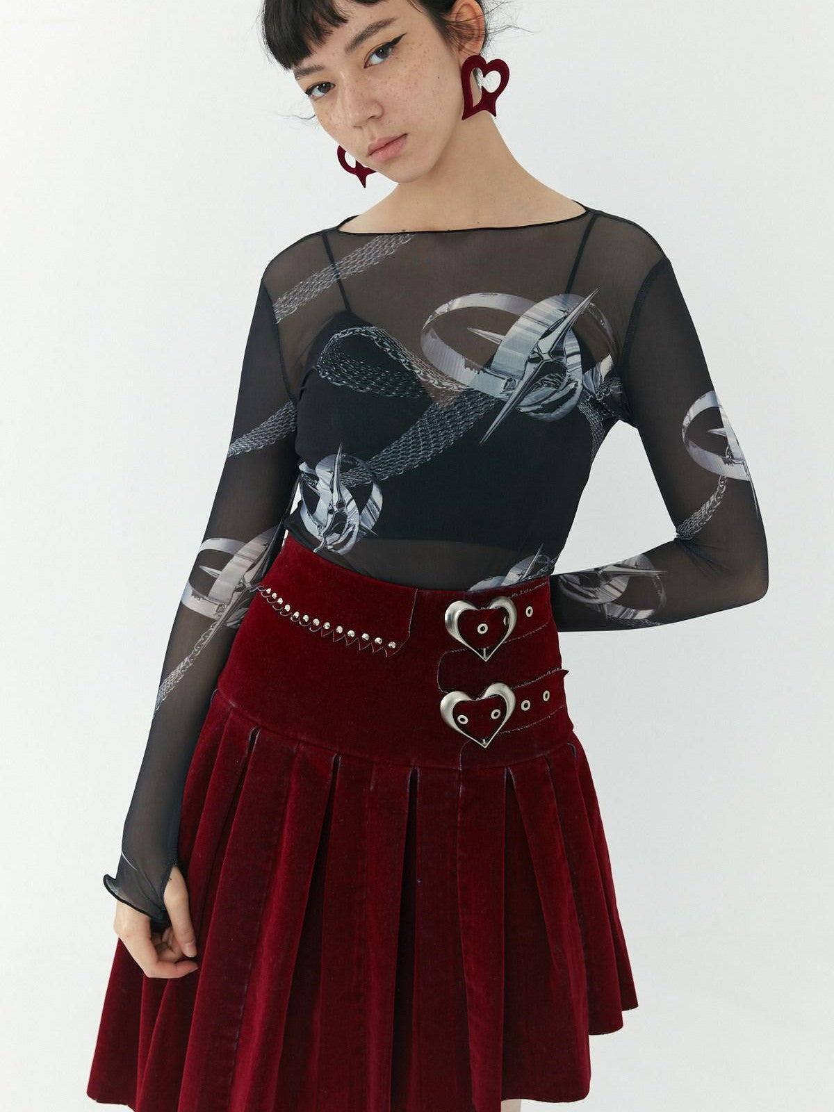 QUORRA S CHORD Red Flocked 3d Printed Heart Shaped Stud Women&