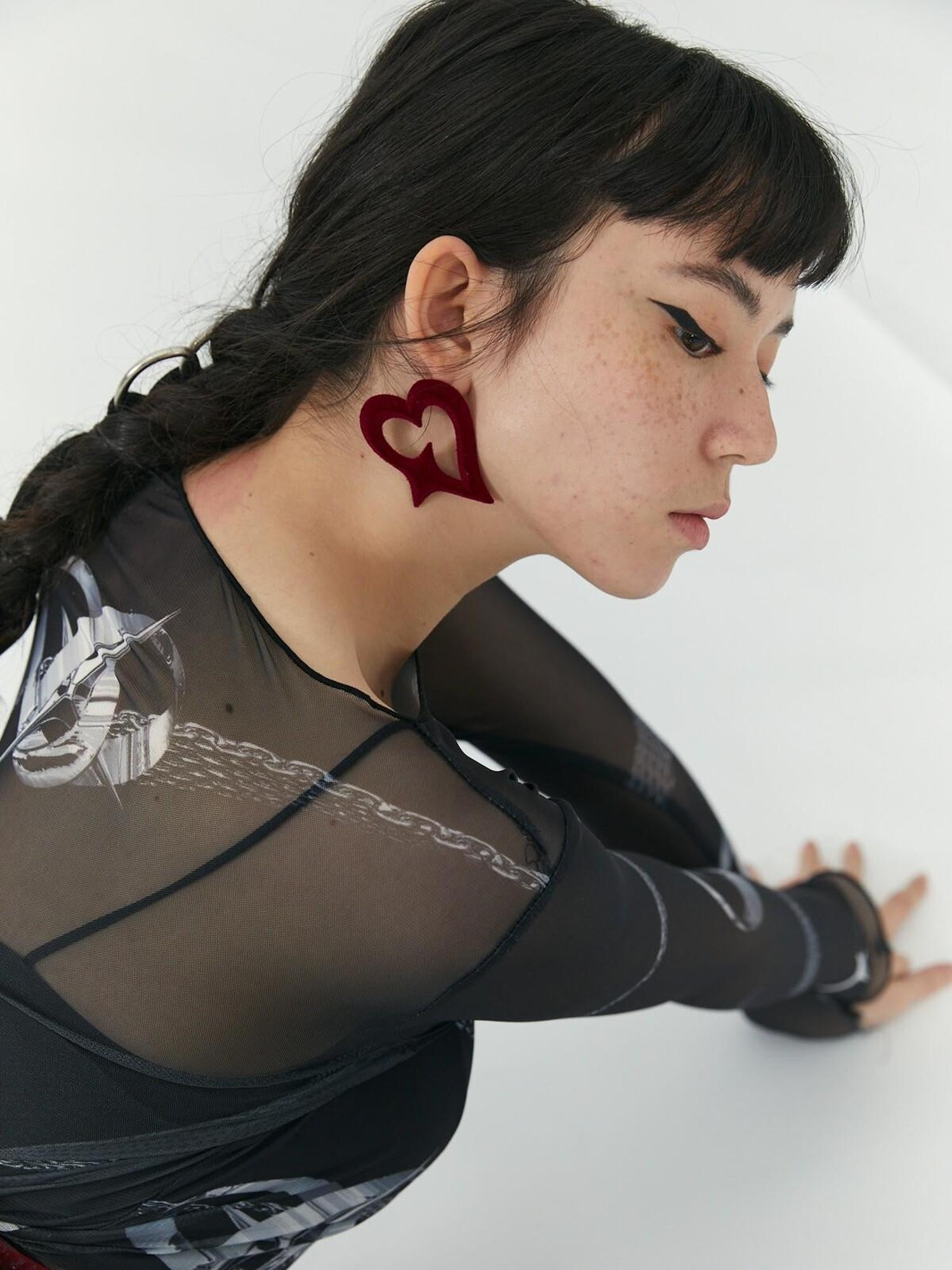 QUORRA S CHORD Red Flocked 3d Printed Heart Shaped Stud Women&