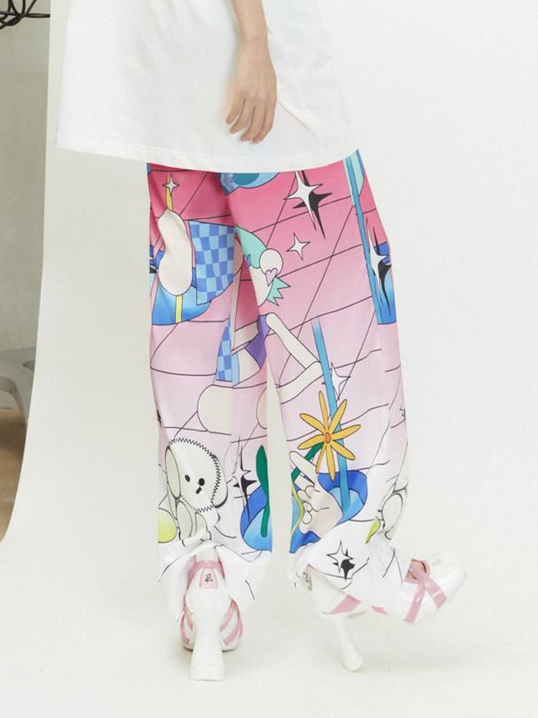 QUORRA S CHORD Relaxed Mini Q Character Print Elastic Waist Women&