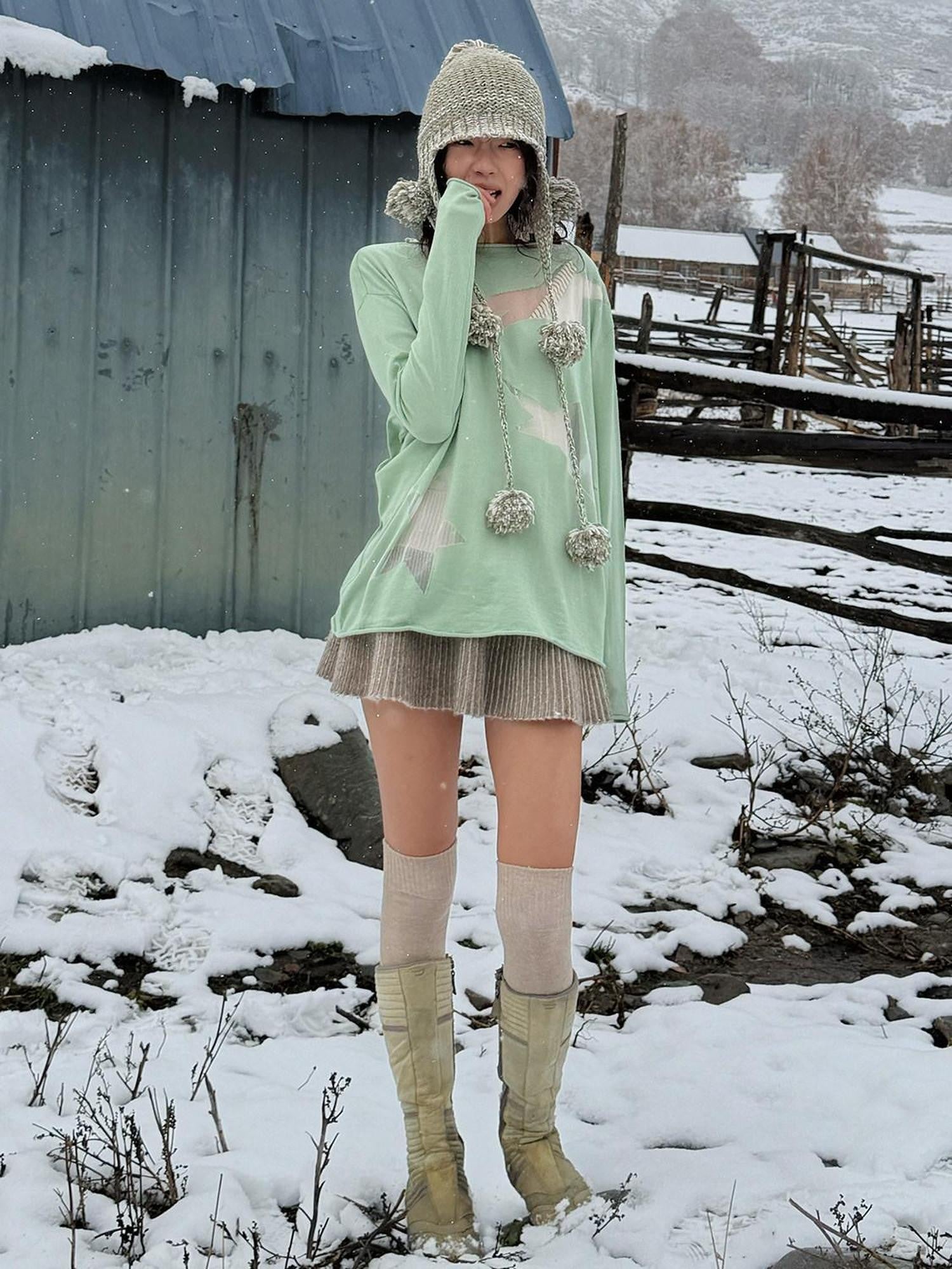 QUORRA S CHORD Sheer Star Knit Rolled Edge Women&