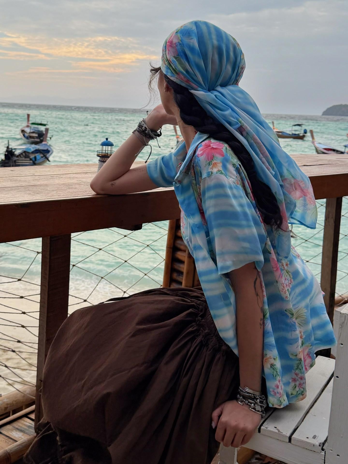 QUORRA S CHORD Tropical Hibiscus Garland Ocean Print Women&