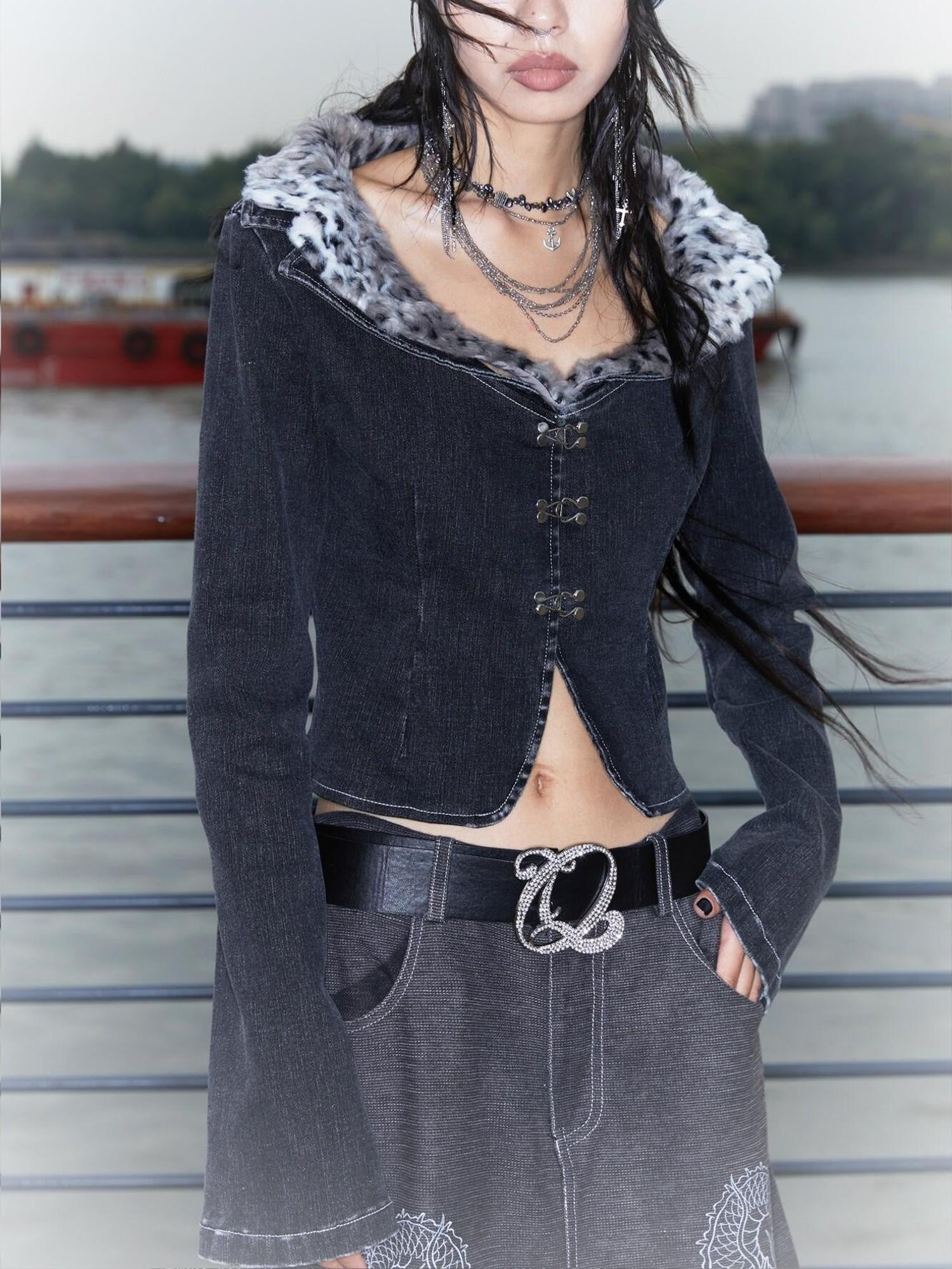 QUORRA S CHORD Wide Round Neck Detachable Fur Collar Women&