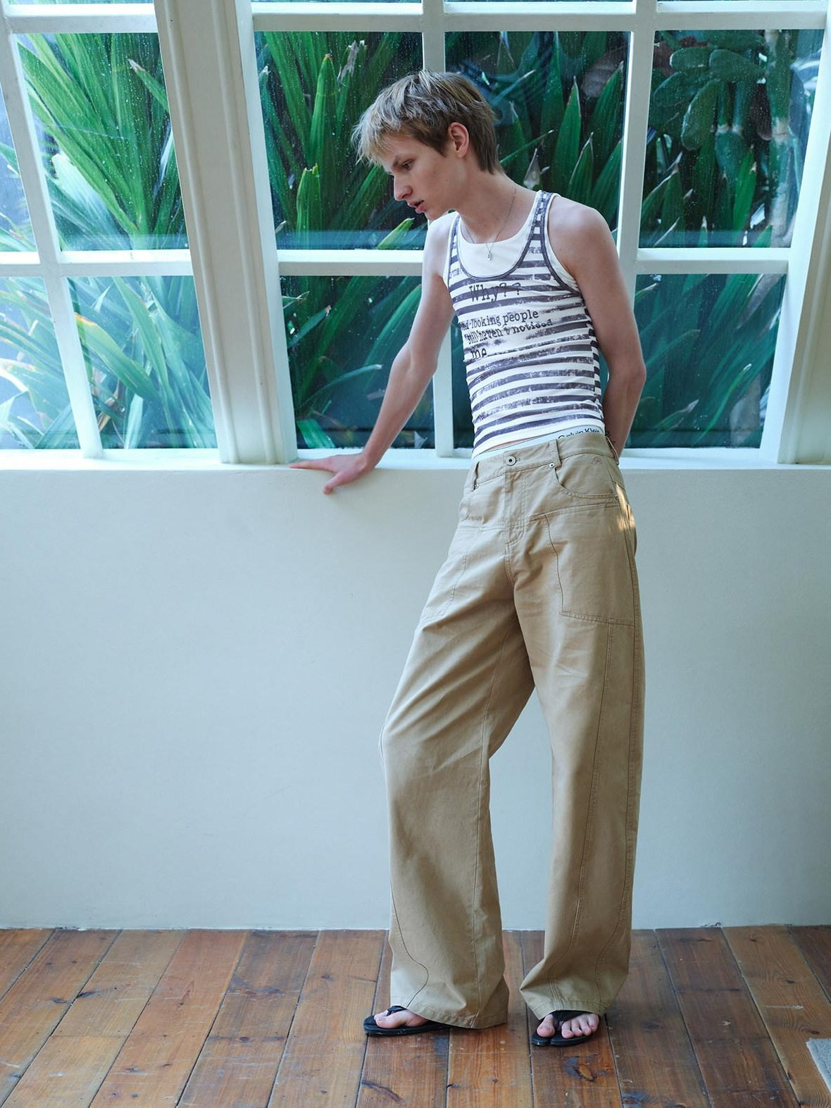 RUN TO THE FUTURE 100 Percent Cotton Mid Low Rise Button Fly Casual Khaki Unisex Wide-Leg Pants