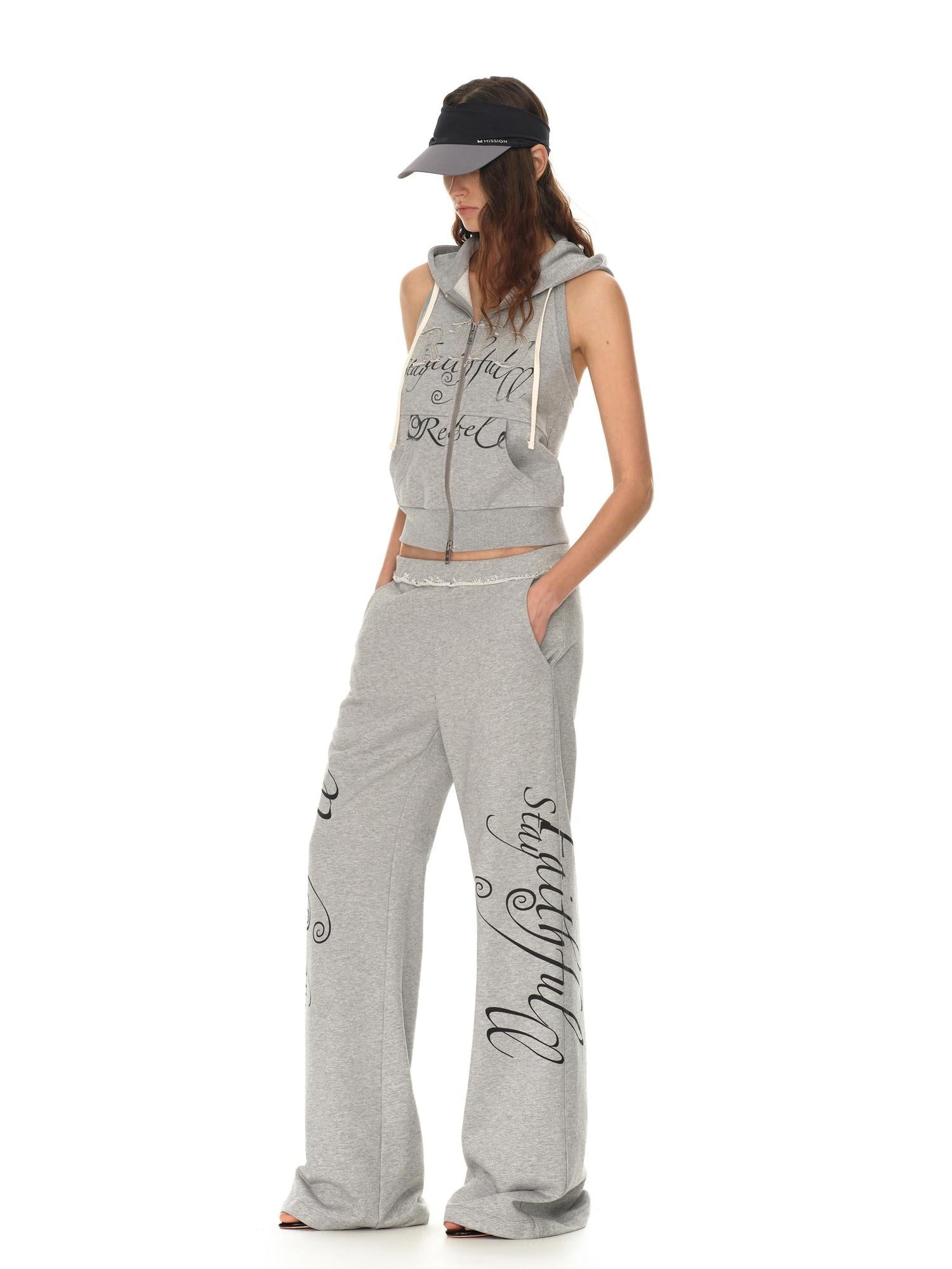 RUN TO THE FUTURE 3D Embellished Letter Print Straight Fit Sleeveless Zip Cotton Women Hoodies