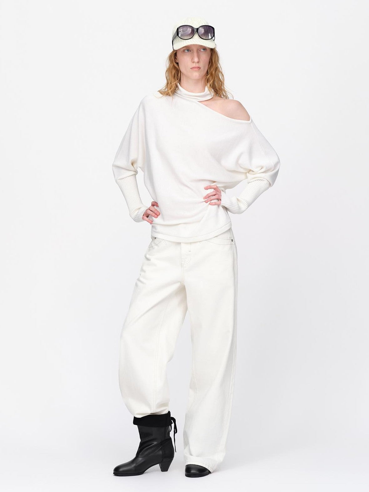 RUN TO THE FUTURE Asymmetric High Neck Long Sleeve Women&