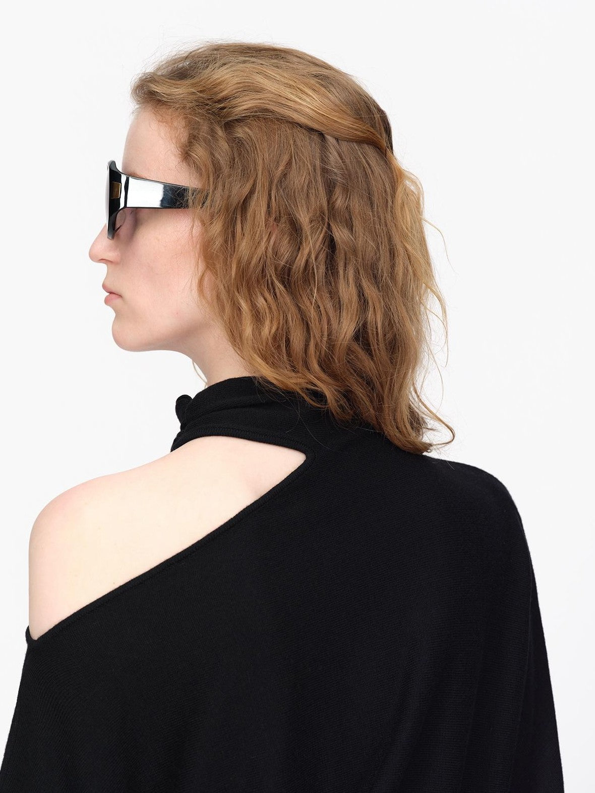 RUN TO THE FUTURE Asymmetric High Neck Long Sleeve Women&