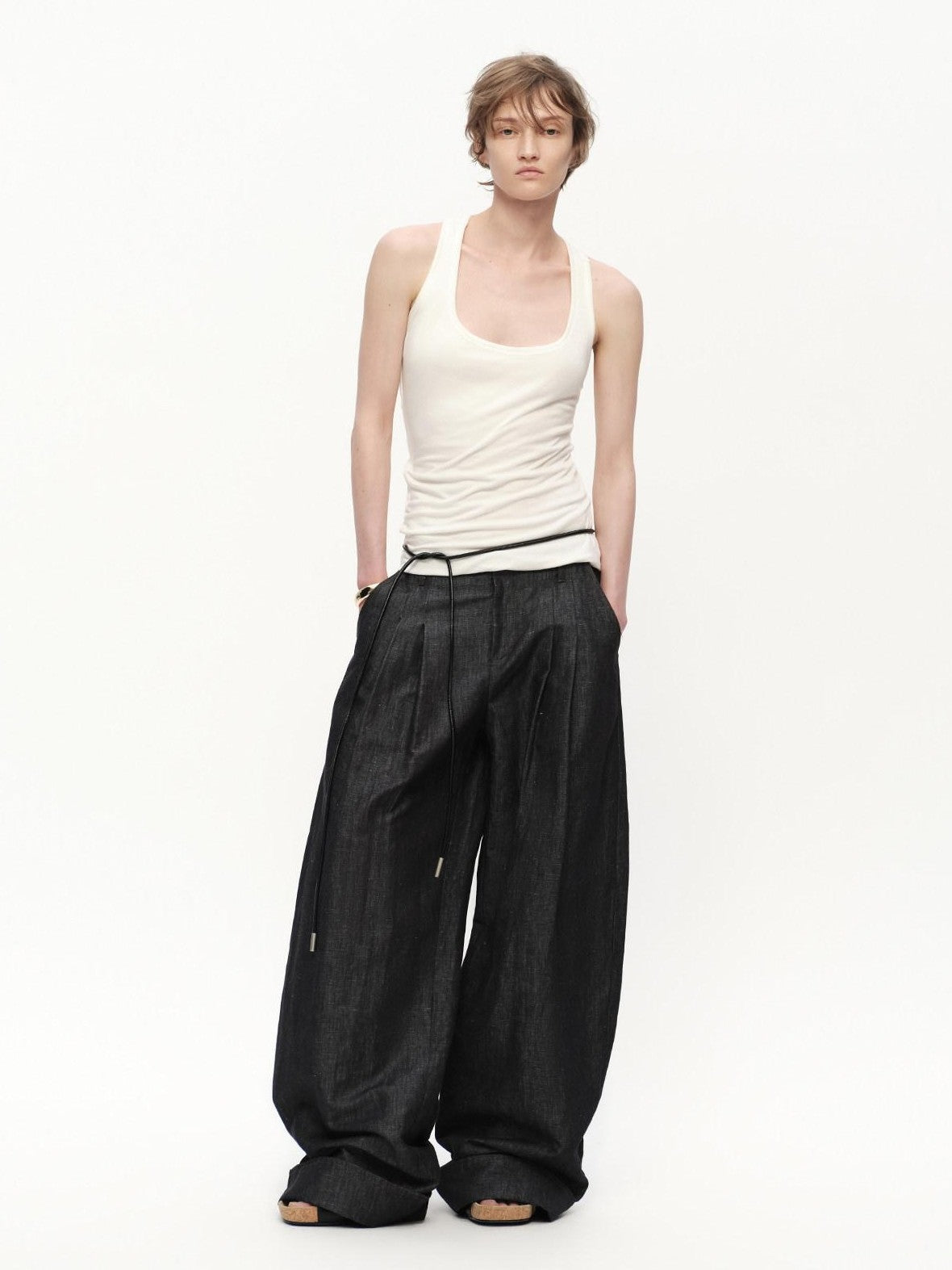 RUN TO THE FUTURE Beige Lapel Sleeveless Women&