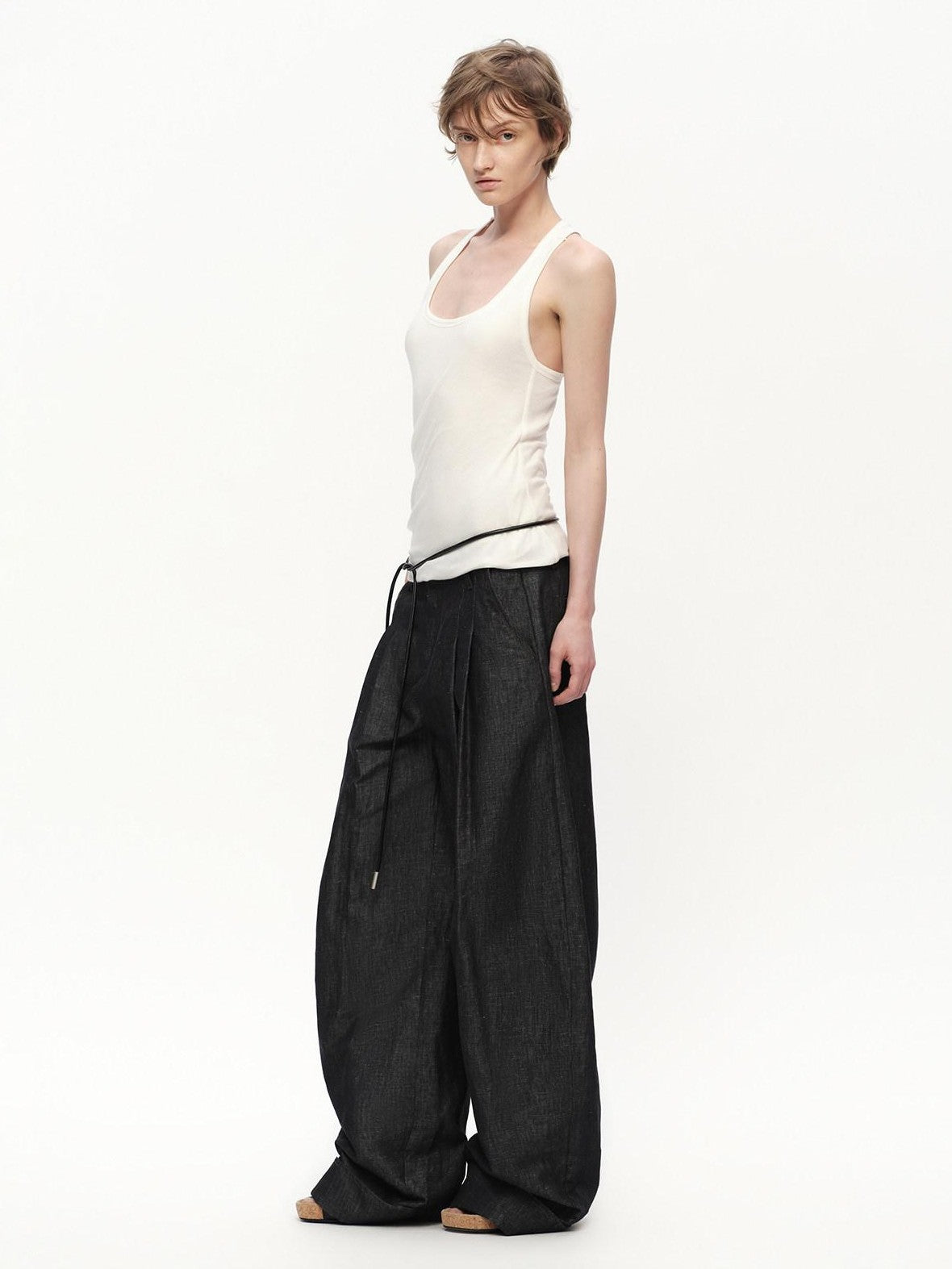 RUN TO THE FUTURE Beige Lapel Sleeveless Women&
