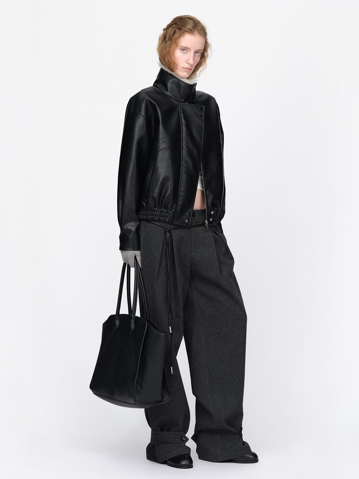 RUN TO THE FUTURE Black Litchi Textured Fur Collar Loose Fit Women&
