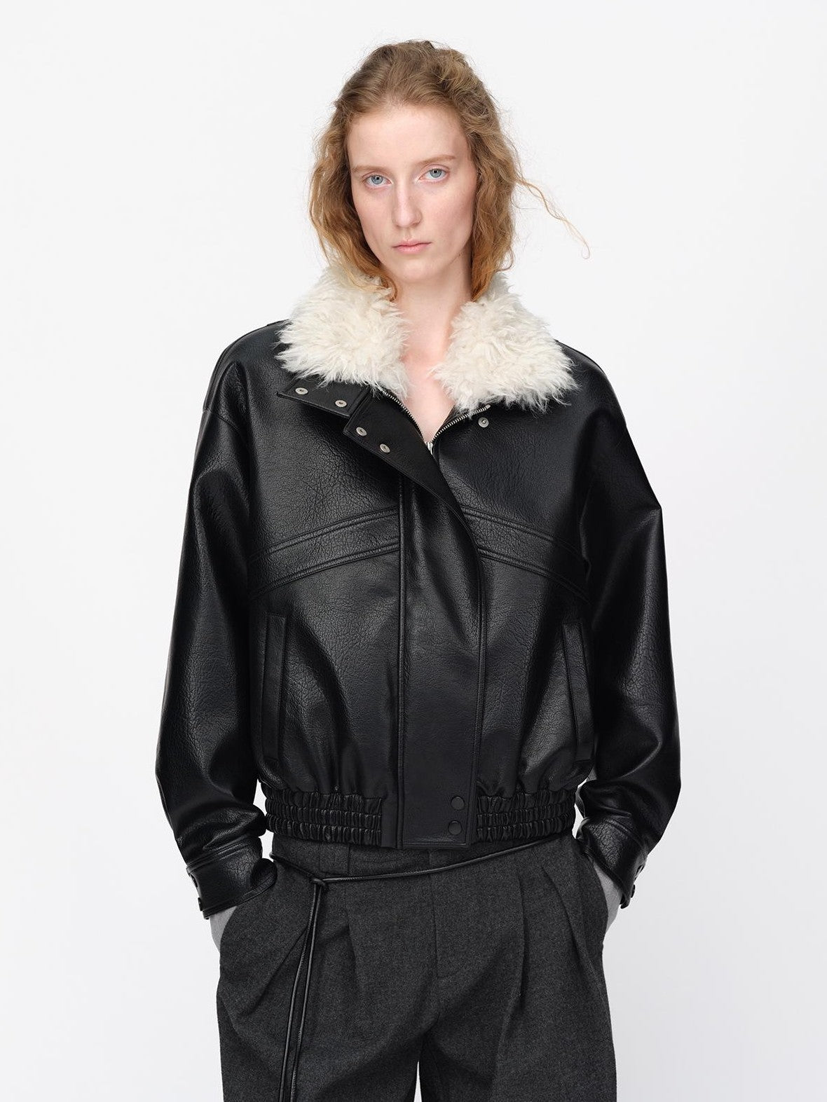 RUN TO THE FUTURE Black Litchi Textured Fur Collar Loose Fit Women&