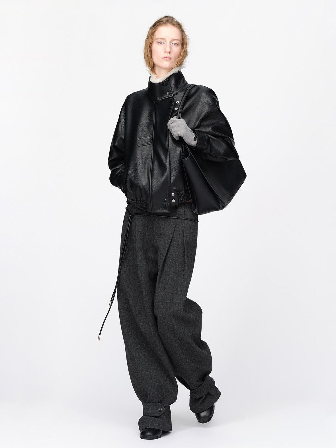 RUN TO THE FUTURE Black Litchi Textured Fur Collar Loose Fit Women&