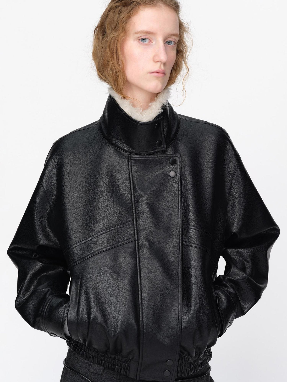 RUN TO THE FUTURE Black Litchi Textured Fur Collar Loose Fit Women&