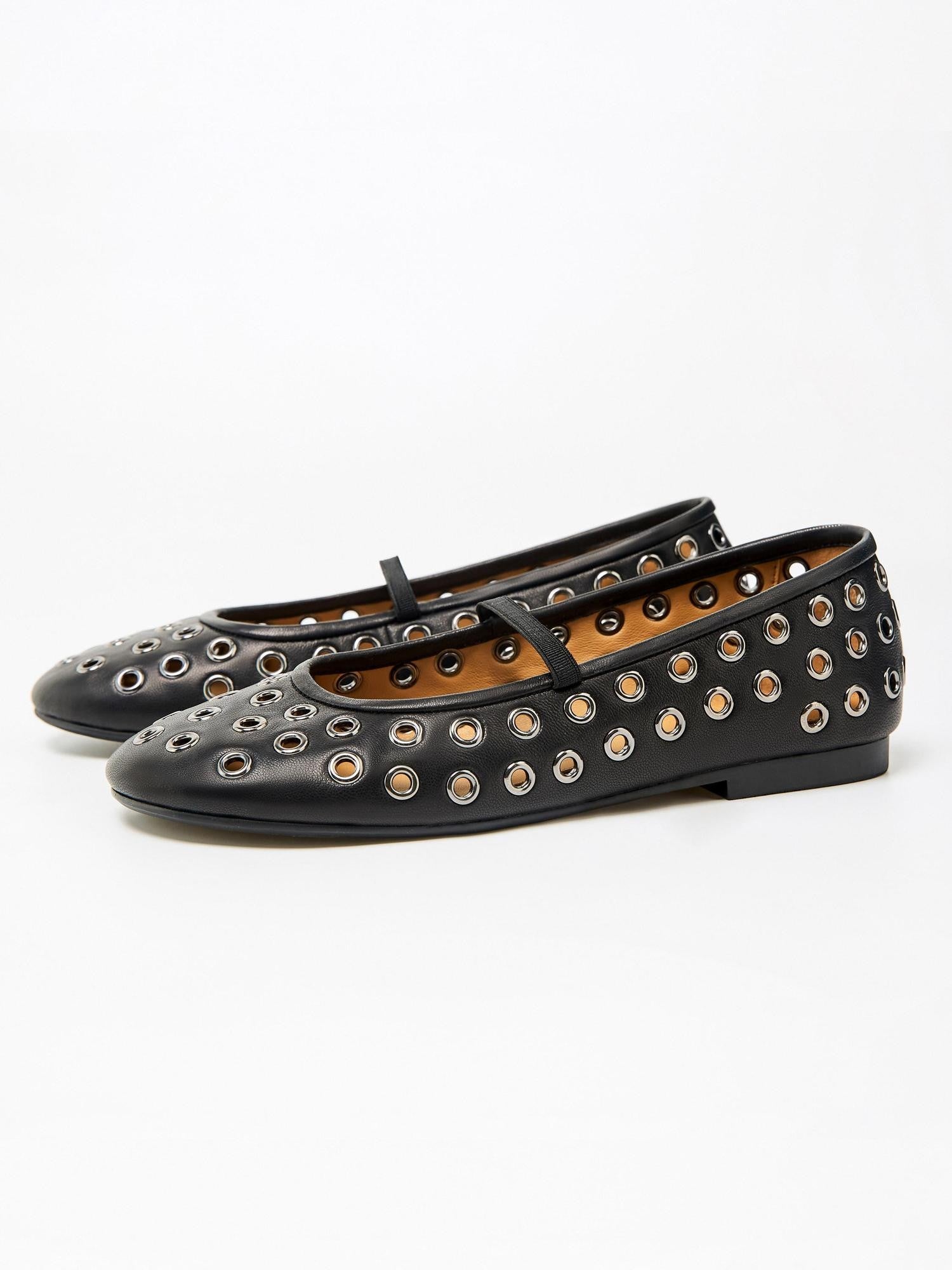 RUN TO THE FUTURE Black Studded Cutout Mary Jane Women&
