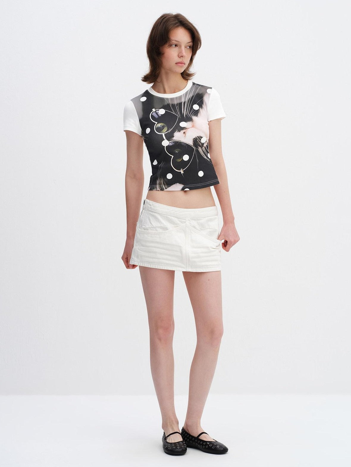 RUN TO THE FUTURE Black Studded Cutout Mary Jane Women&