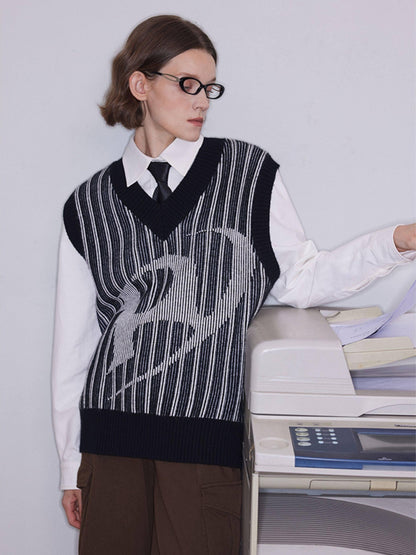 RUN TO THE FUTURE Black White Striped V-neck Sleeveless Retro Straight Fit Wool Blend Sweaters