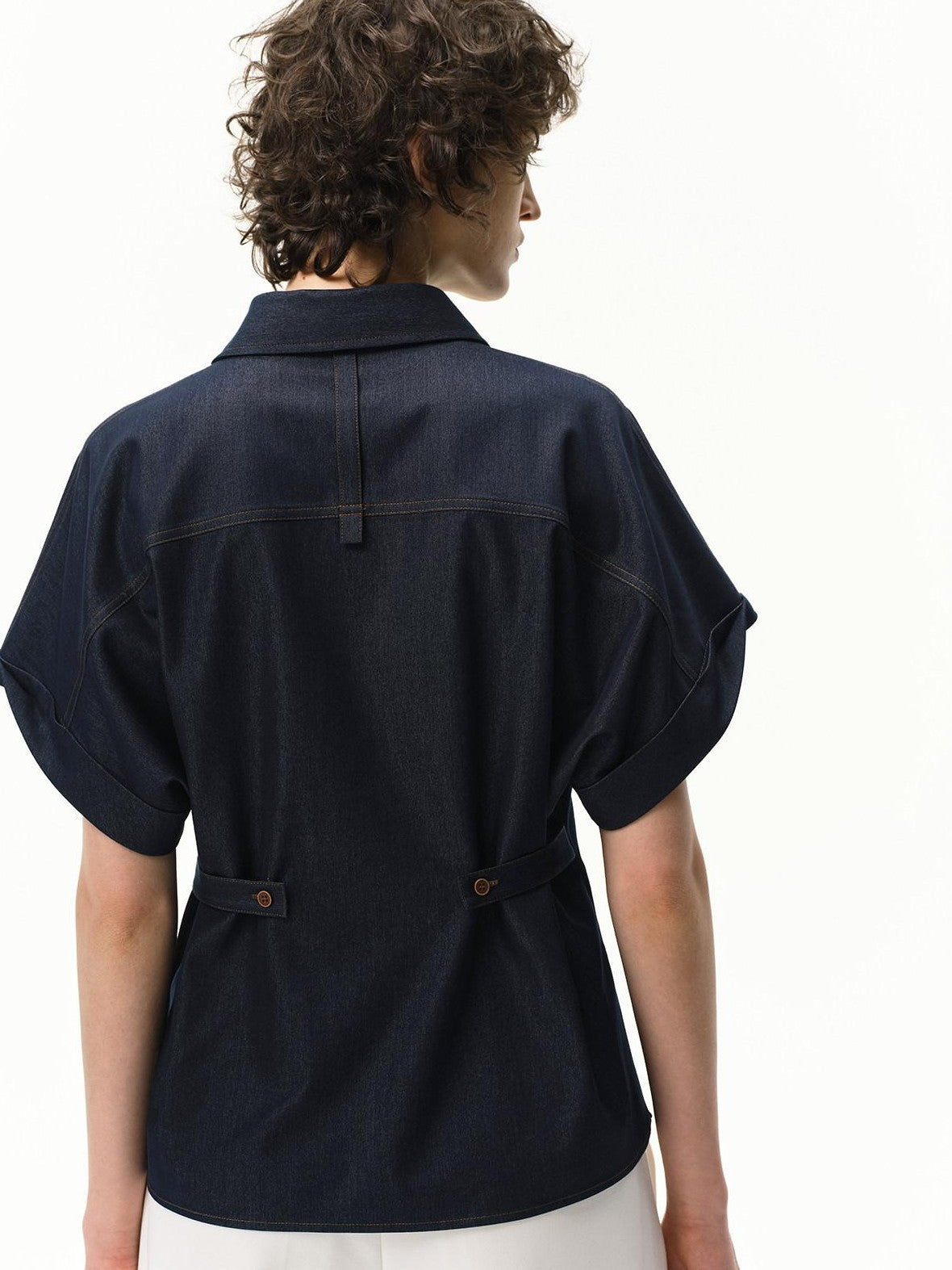 RUN TO THE FUTURE Blue Embroidered Bat Sleeve Collared Women&