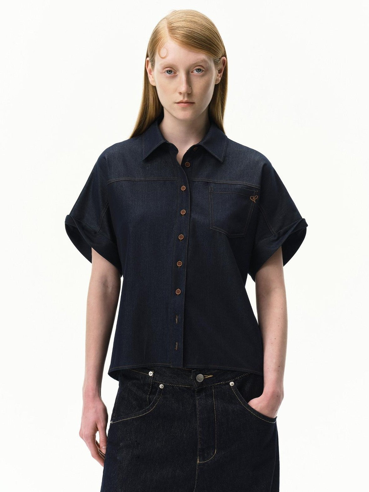 RUN TO THE FUTURE Blue Embroidered Bat Sleeve Collared Women&