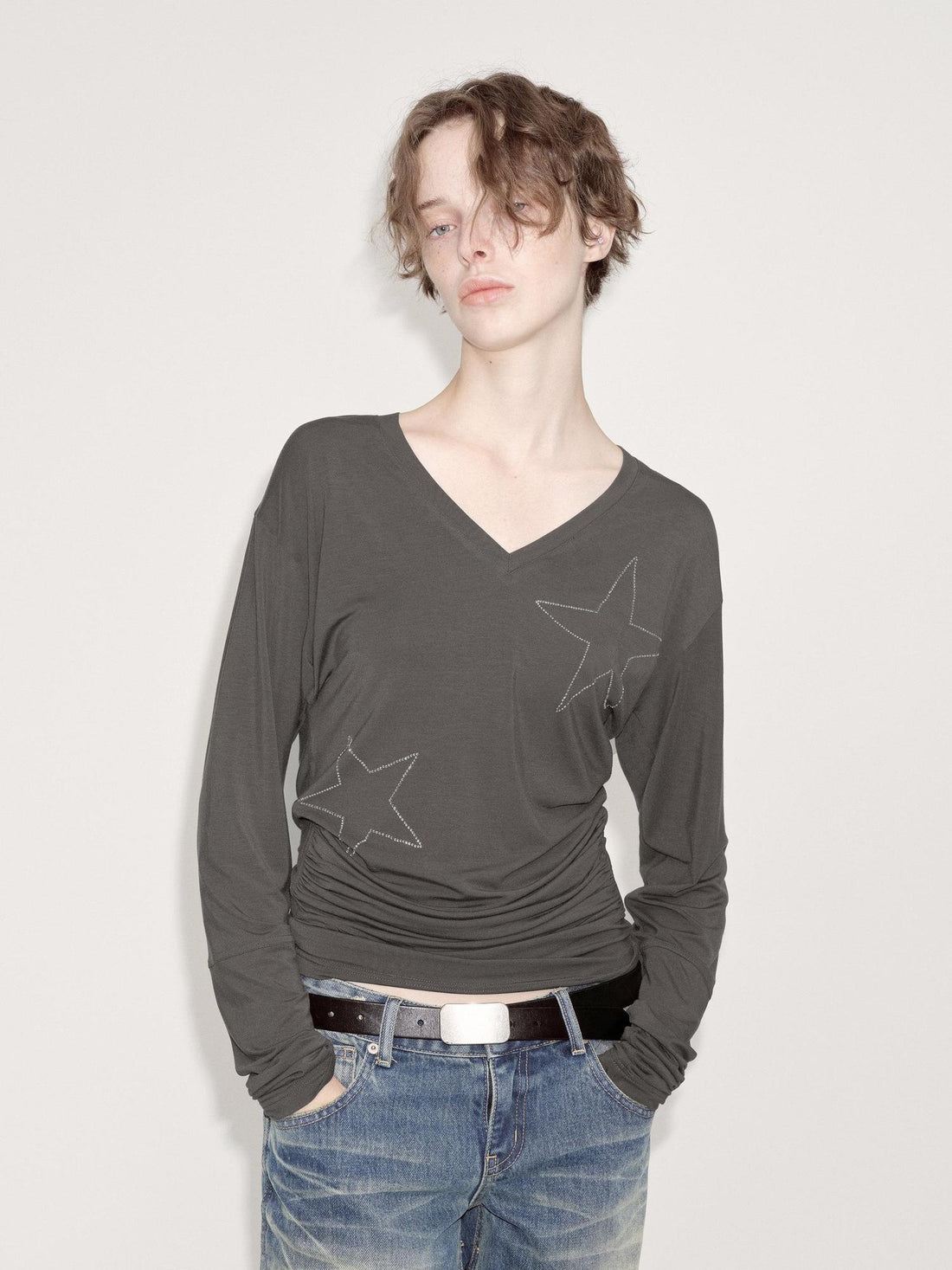 RUN TO THE FUTURE Breathable Lyocell Slim Fit V-neck Rhinestone Star Women Long Sleeve T-Shirts