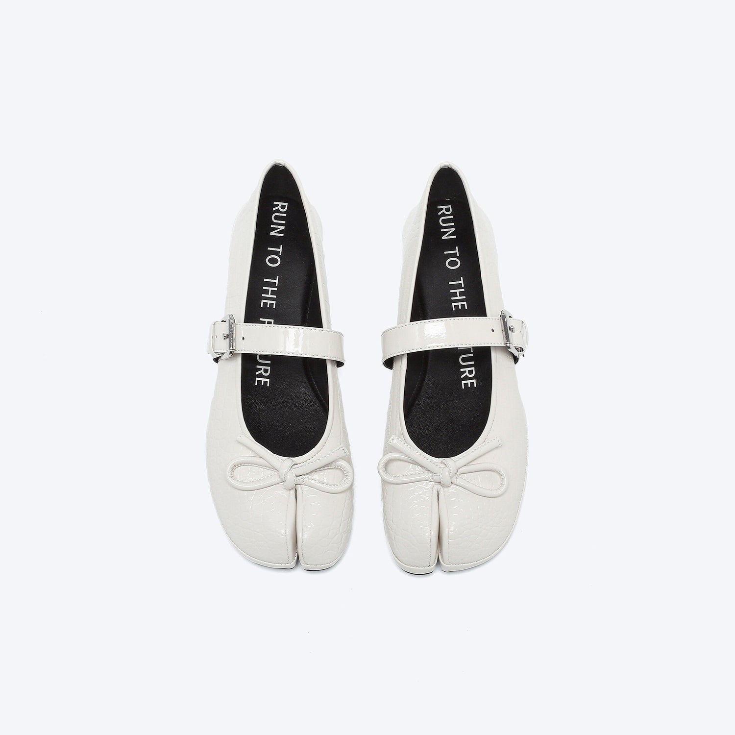 RUN_TO_THE_FUTURE_Crocodile_Embossed_Bow_One_Strap_Low_Vamp_Mary_Jane_Women&