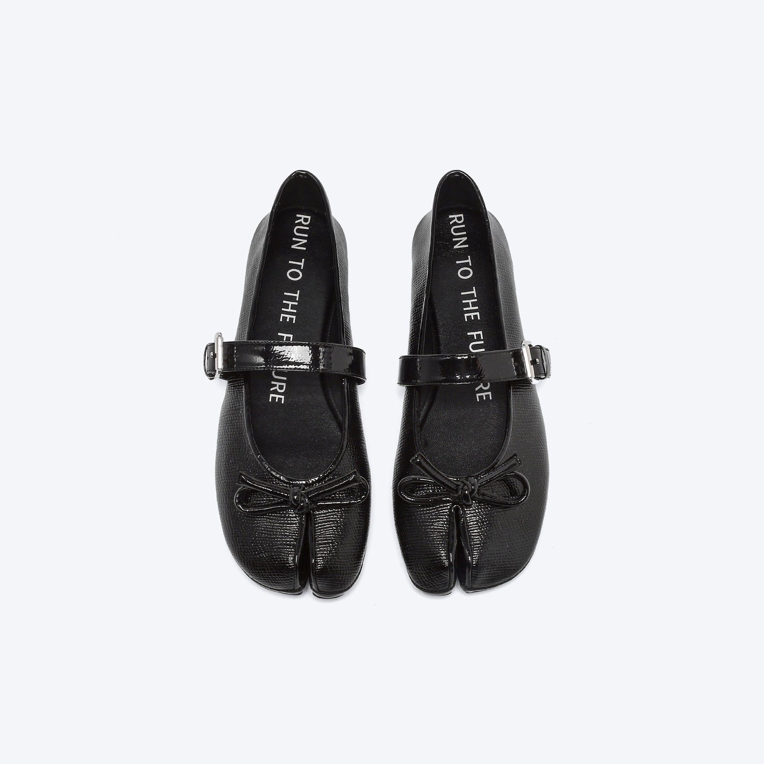 RUN_TO_THE_FUTURE_Crocodile_Embossed_Bow_One_Strap_Low_Vamp_Mary_Jane_Women&
