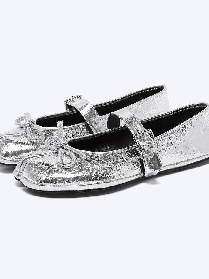 RUN TO THE FUTURE Crocodile Embossed Bow One Strap Low Vamp Mary Jane Women&