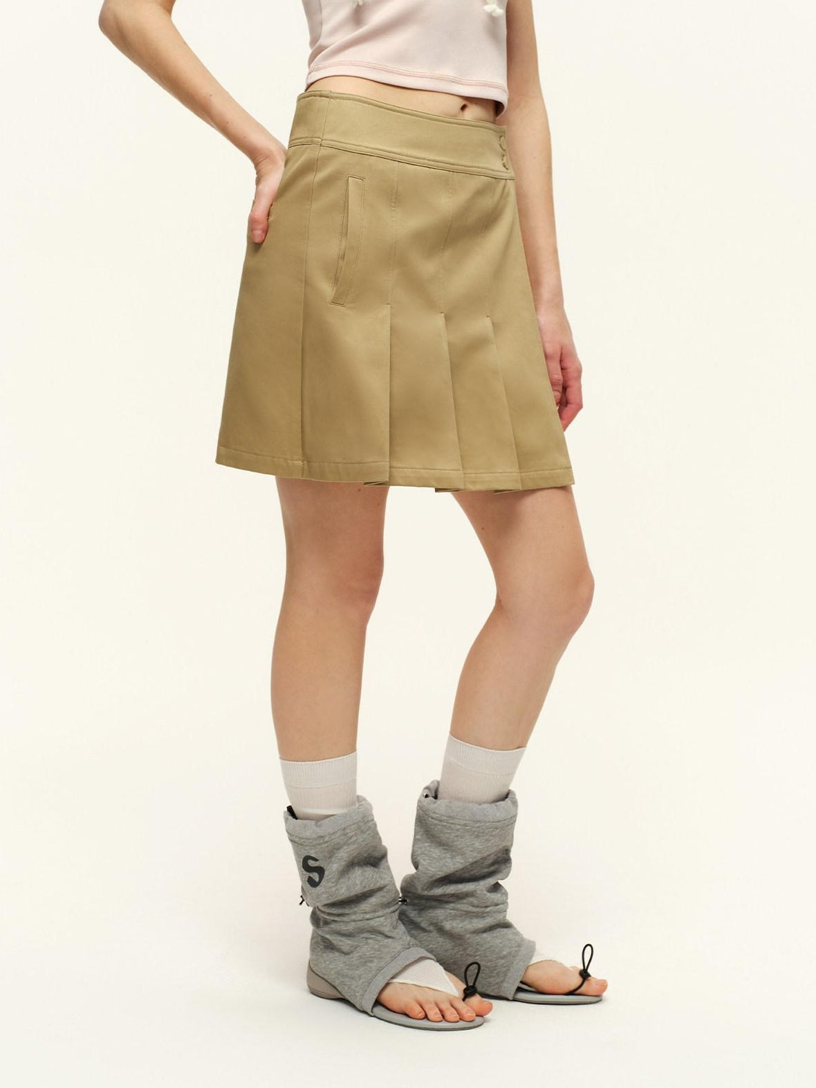 RUN TO THE FUTURE Cropped Contrast Zip Cardigan Long Sleeve Casual Mid Waist Top &amp; Skirt Sets