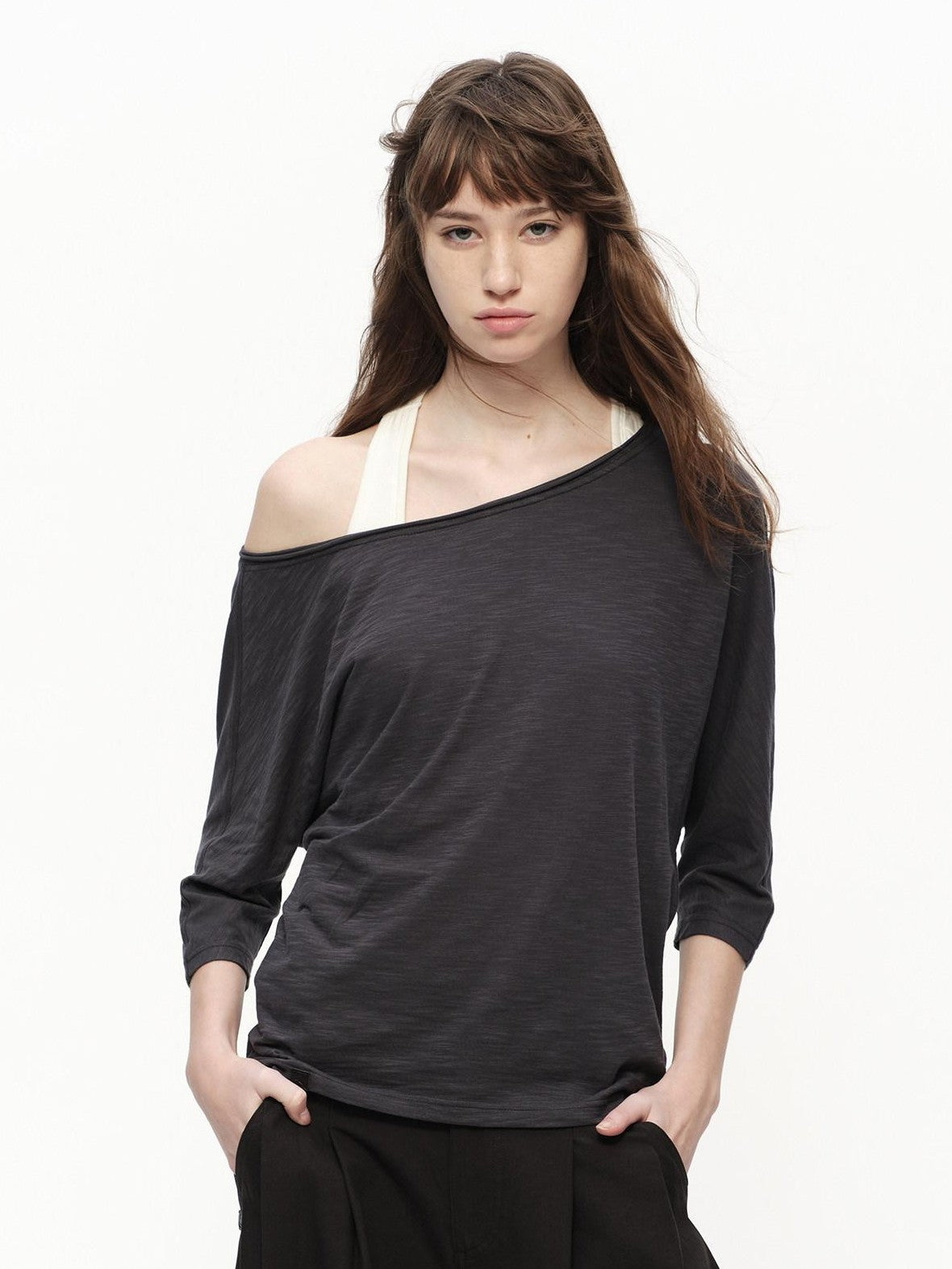 RUN TO THE FUTURE Deep Gray Slub Texture Asymmetric Shoulder Women&