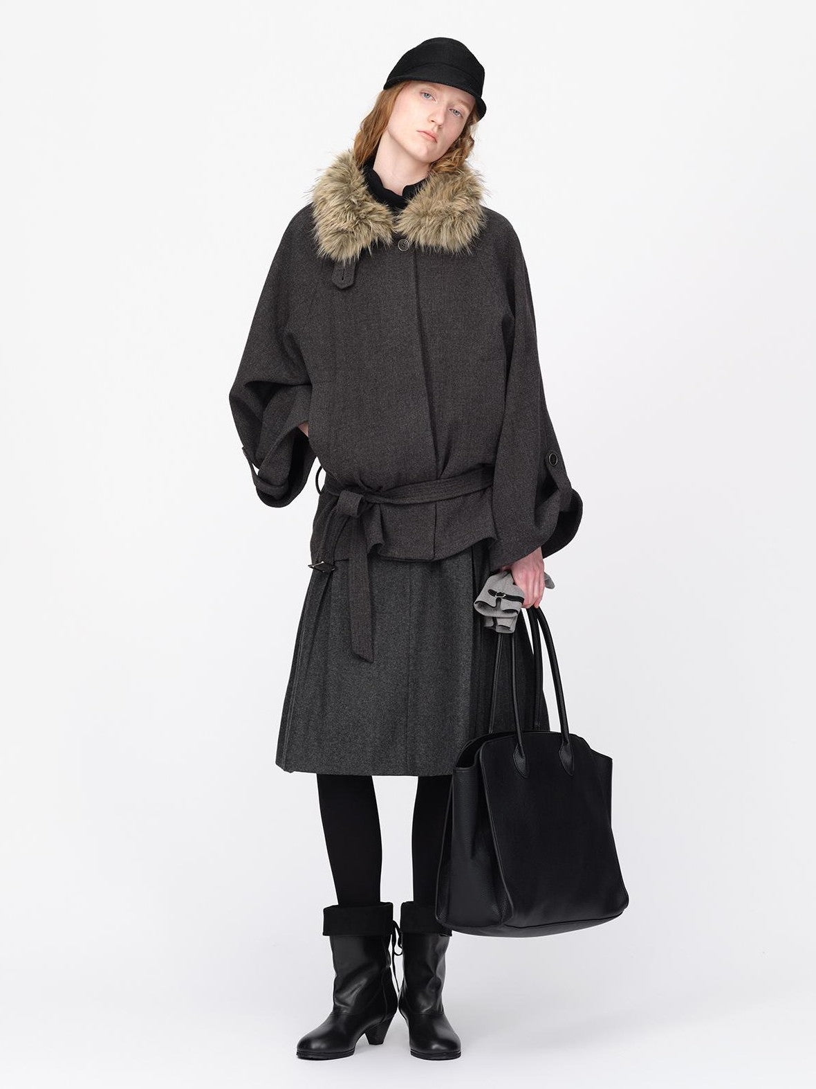 RUN TO THE FUTURE Faux Fur Collar Flared Sleeve Belted Wool Blend Women&