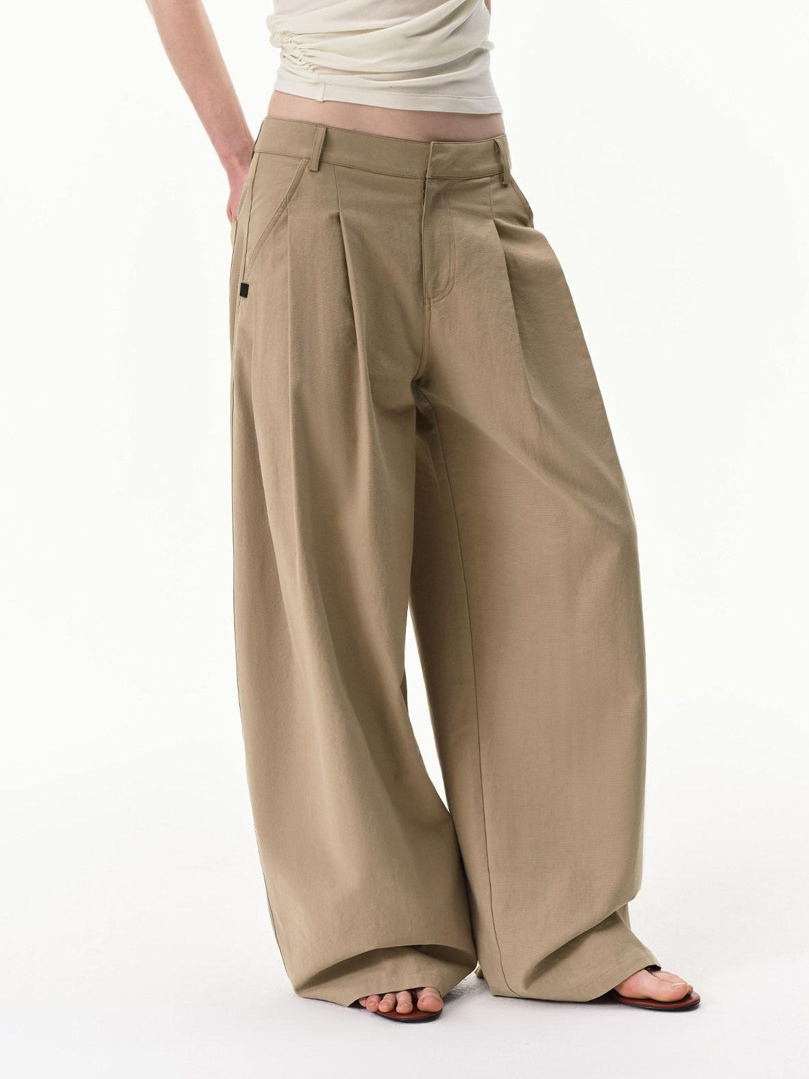 RUN TO THE FUTURE Khaki Vintage Pleated Women&