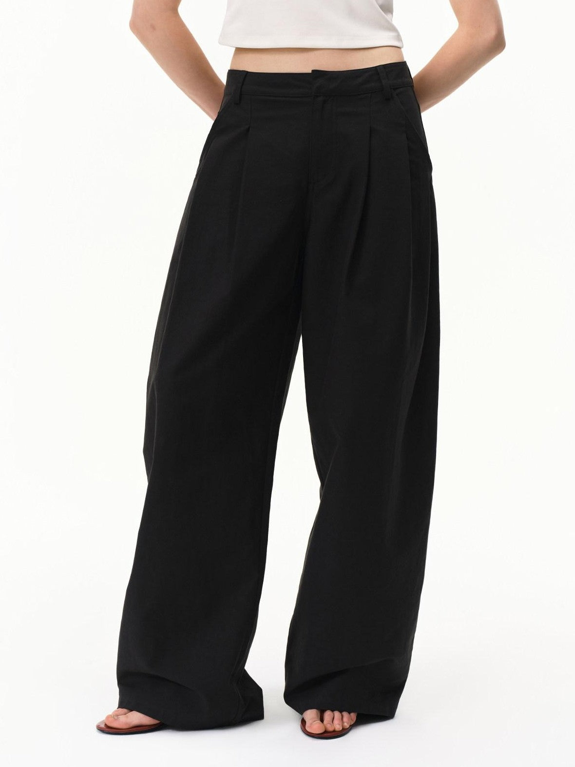 RUN TO THE FUTURE Khaki Vintage Pleated Women&