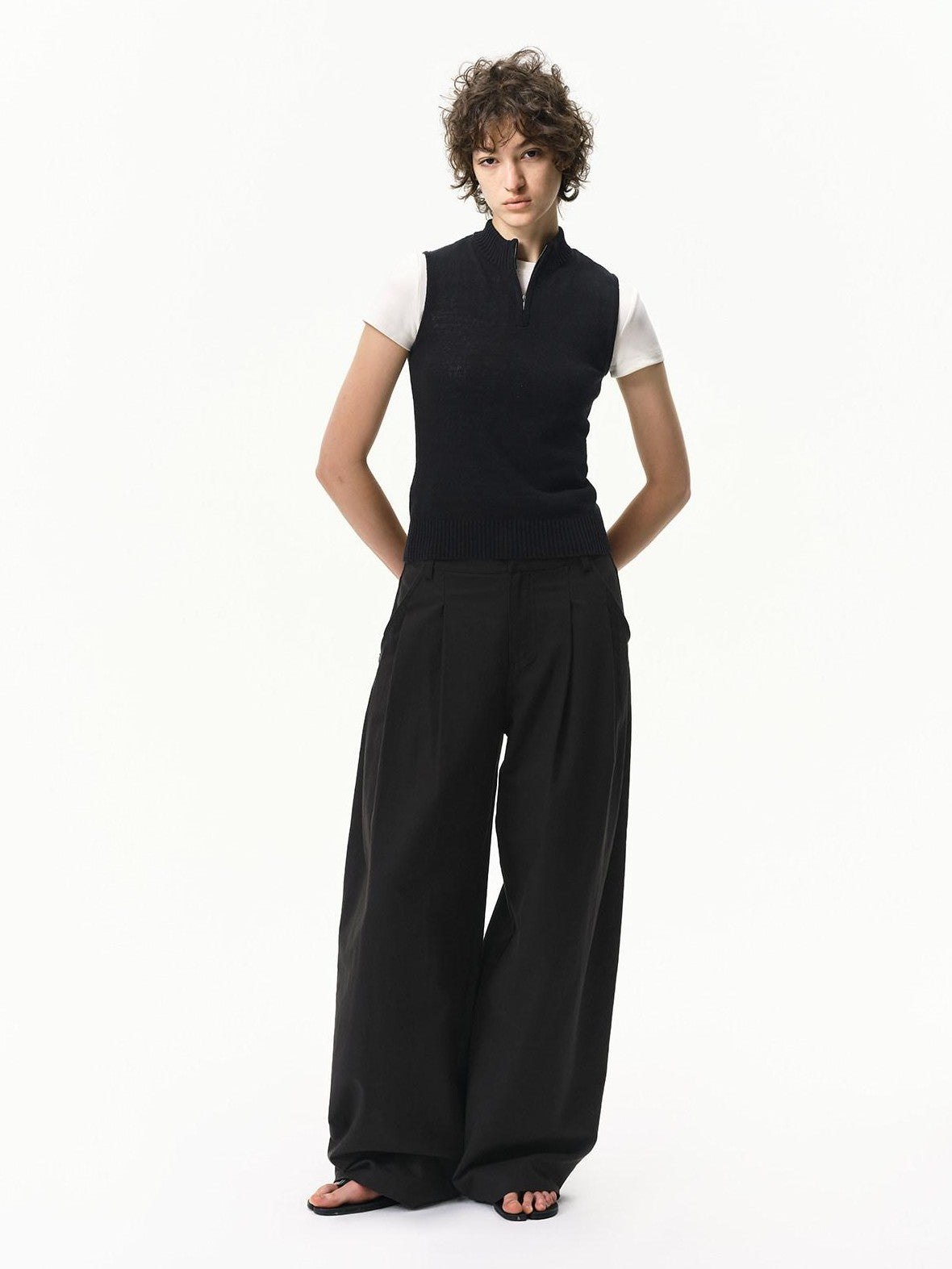 RUN TO THE FUTURE Khaki Vintage Pleated Women&