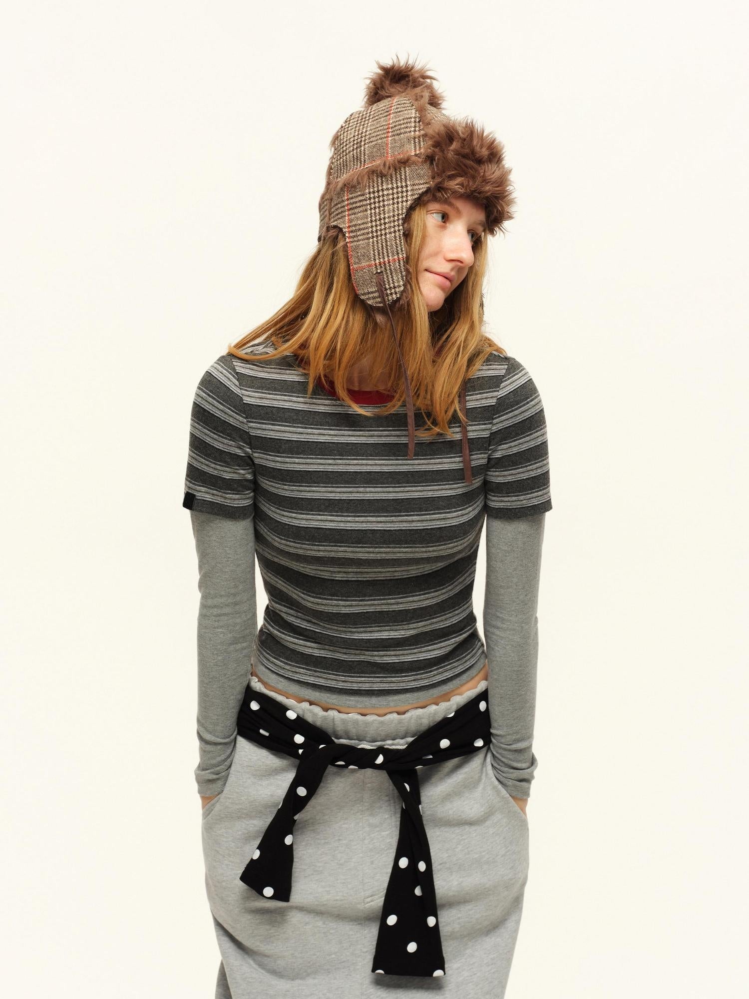 RUN TO THE FUTURE Layered Spliced Casual Crewneck For Women Black Red Striped Long Sleeve T-Shirts