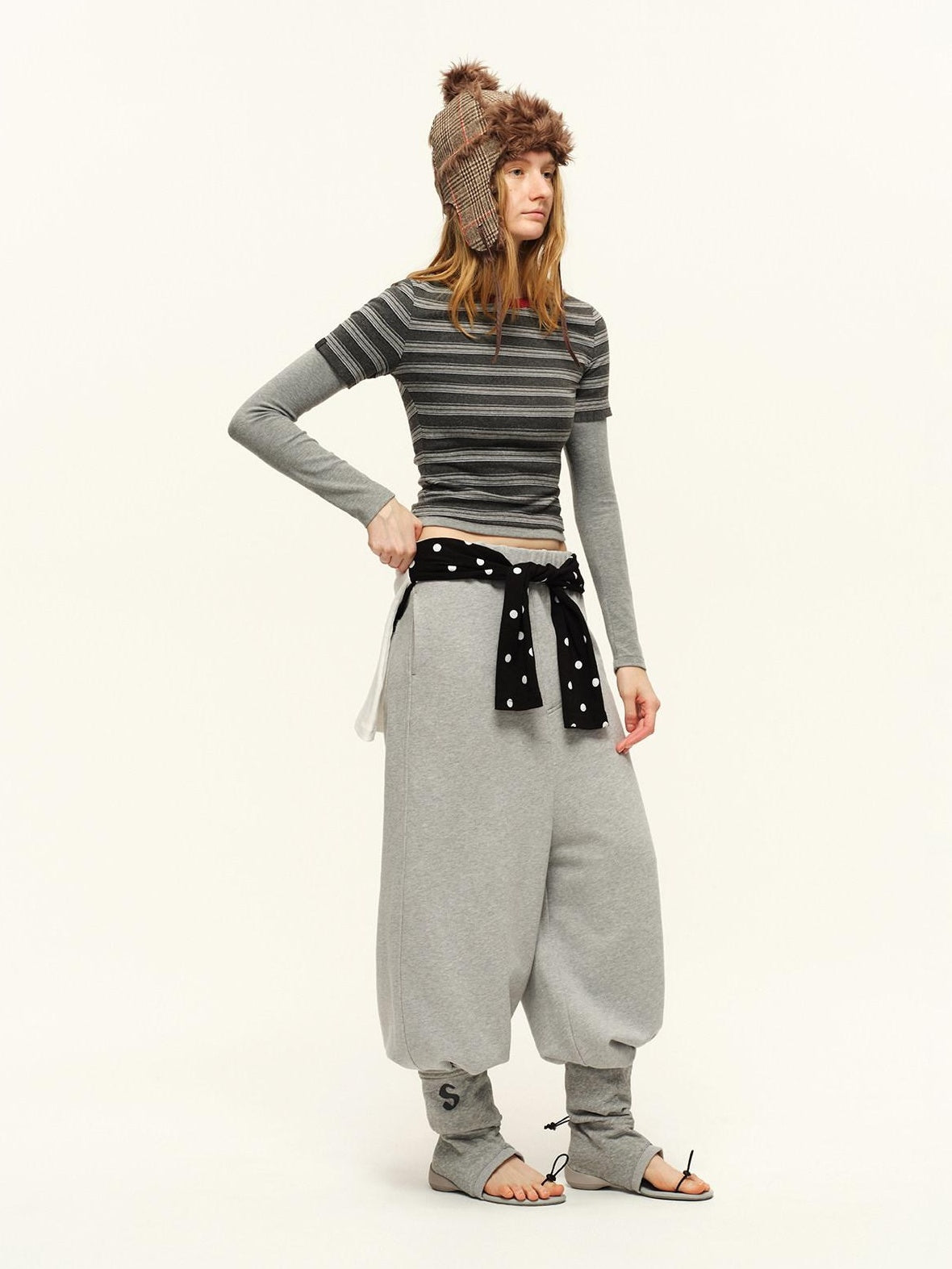 RUN TO THE FUTURE Layered Spliced Casual Crewneck For Women Black Red Striped Long Sleeve T-Shirts