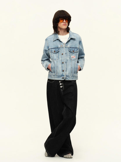 RUN TO THE FUTURE Light Blue Distressed Oversized Turned Collar Women&
