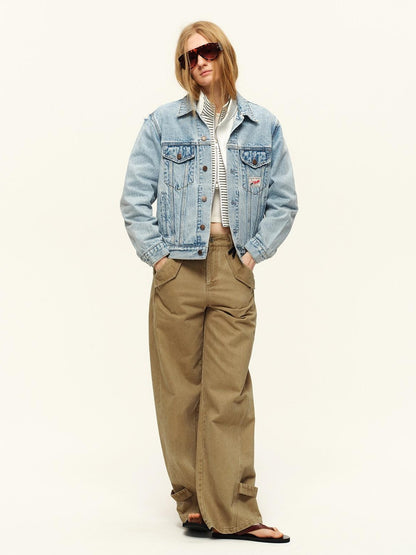 RUN TO THE FUTURE Light Blue Distressed Oversized Turned Collar Women&