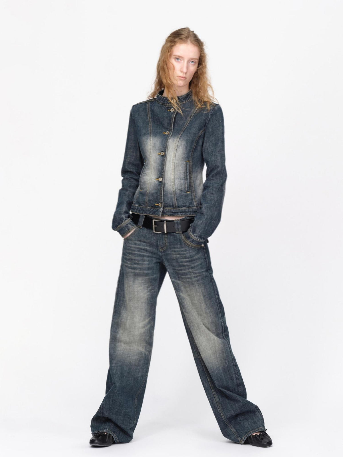 RUN TO THE FUTURE Low-rise Vintage Washed Cat Whisker Women&