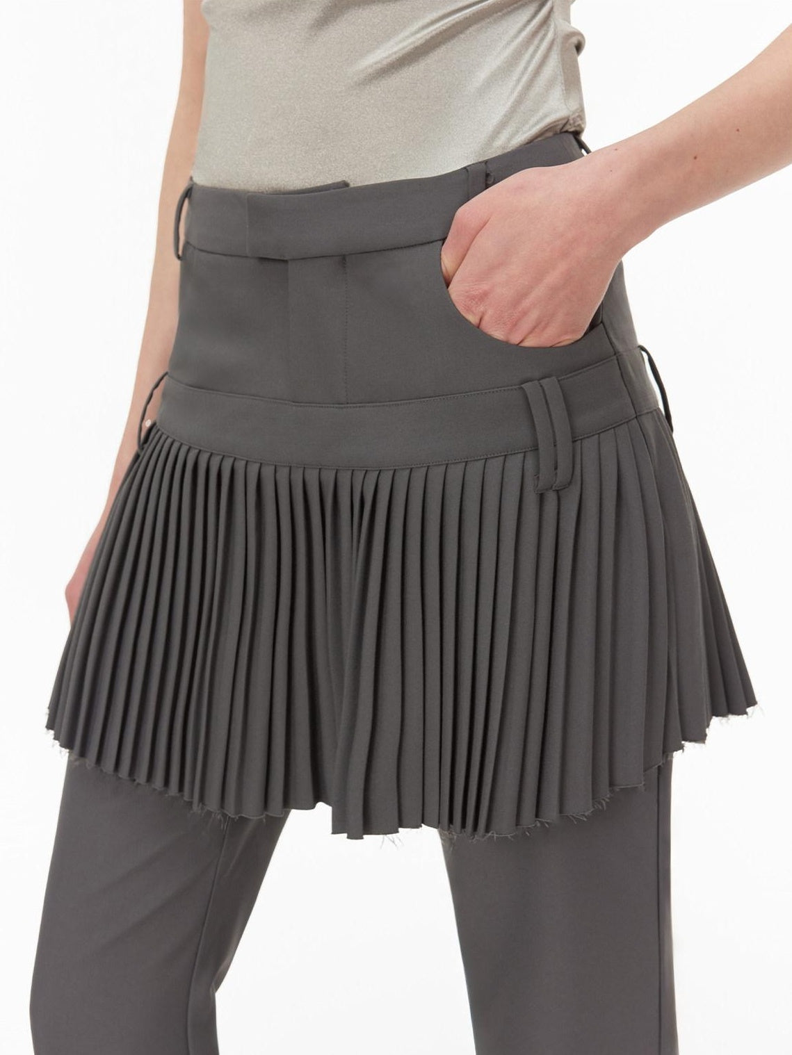 RUN TO THE FUTURE Low Rise Micro Flare Casual Ladies Stretch Polyester Blend Cement Gray Skorts