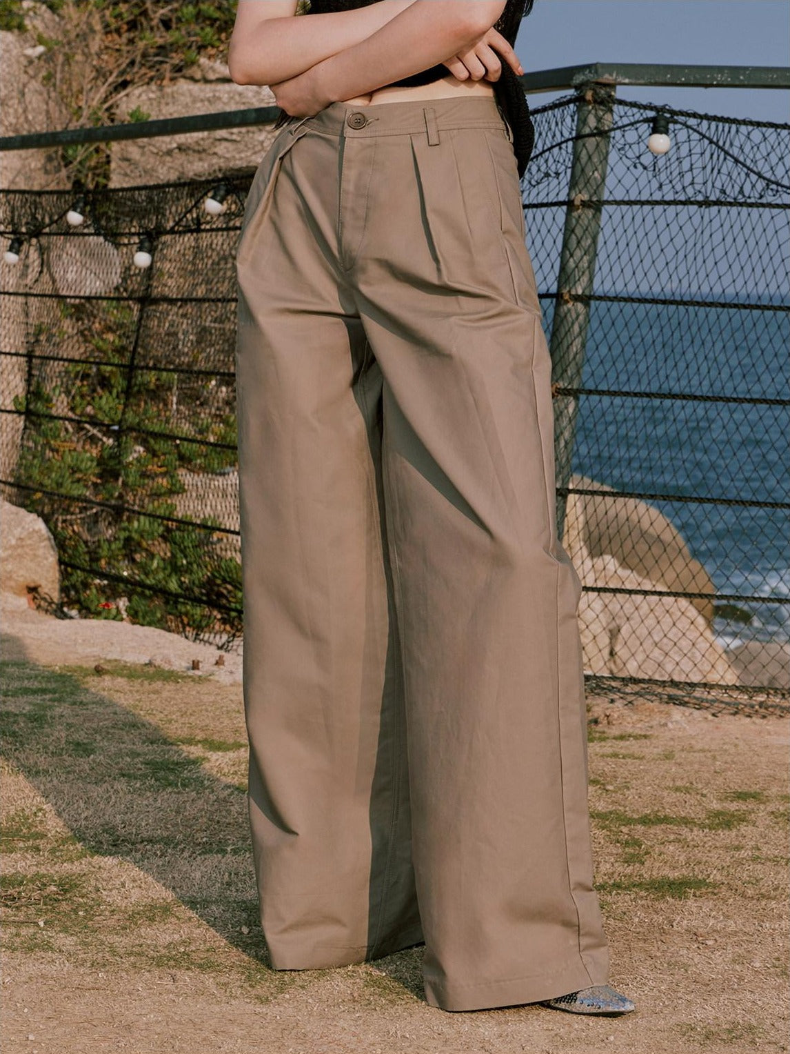 RUN TO THE FUTURE Minimalist Pleated Natural Waist Cotton Classic Black Wide-Leg Pants