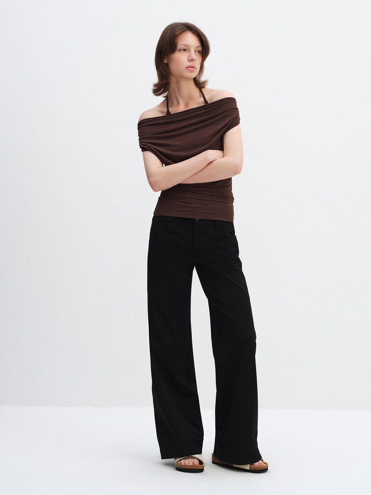 RUN TO THE FUTURE Modal Stretch Slim Fit Minimalist Scoop Neck Women Brown Short Sleeve T-Shirts