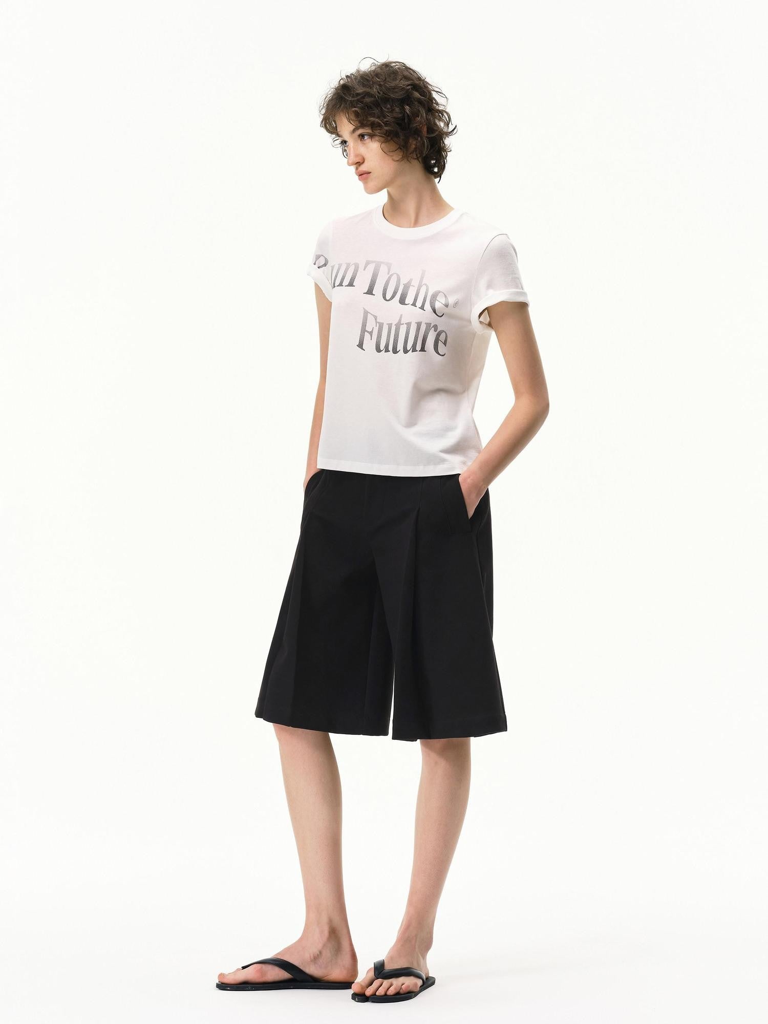 RUN TO THE FUTURE Pressed Pleats Boxy Mid Rise Straight Solid Women&