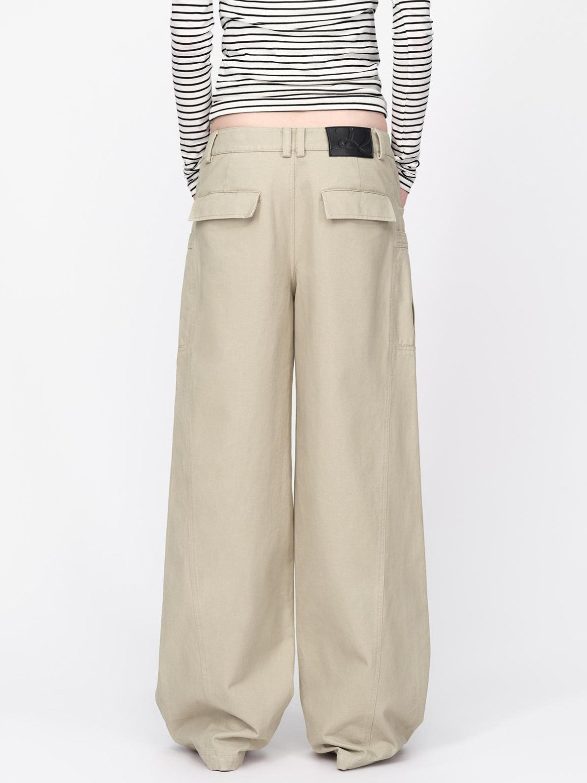 RUN TO THE FUTURE Split Panel Utility Pocket Cotton Women&